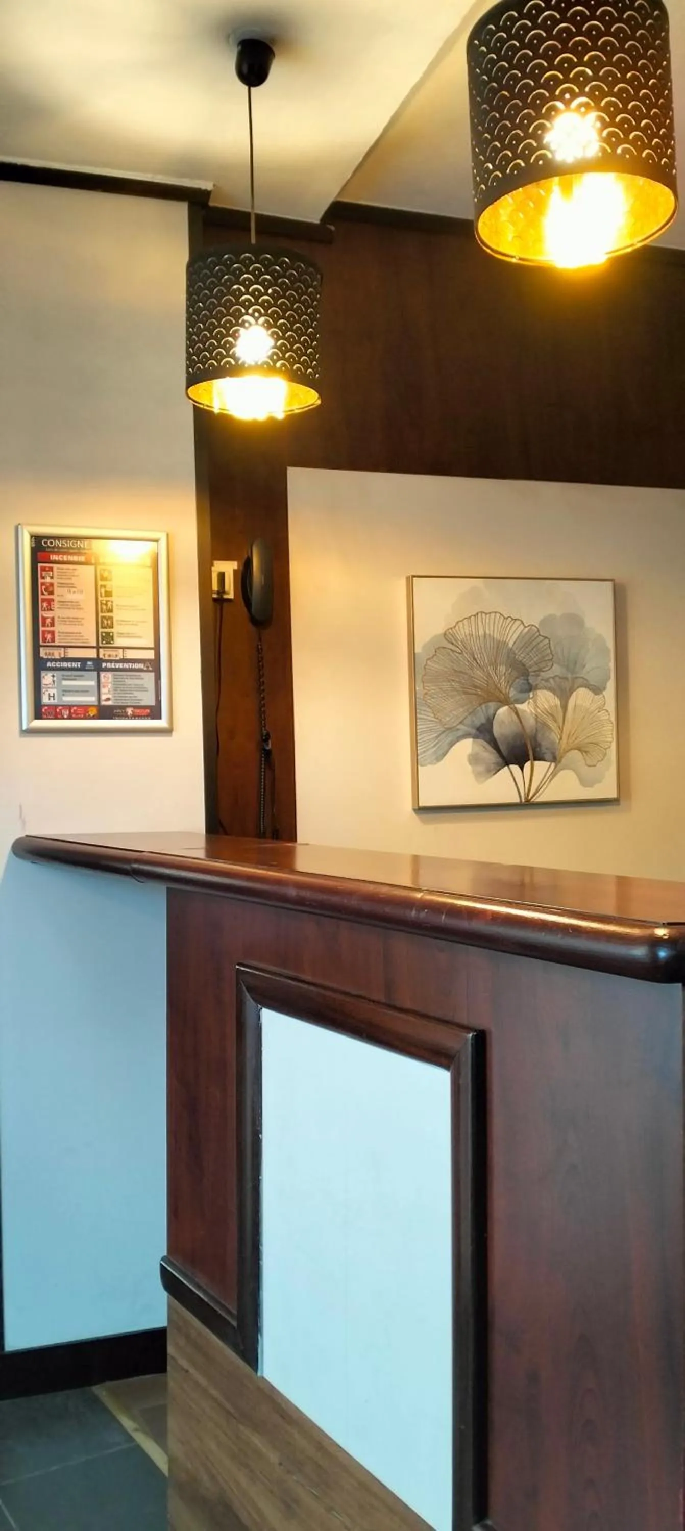 HÔTEL ROYAL MONTREUIL