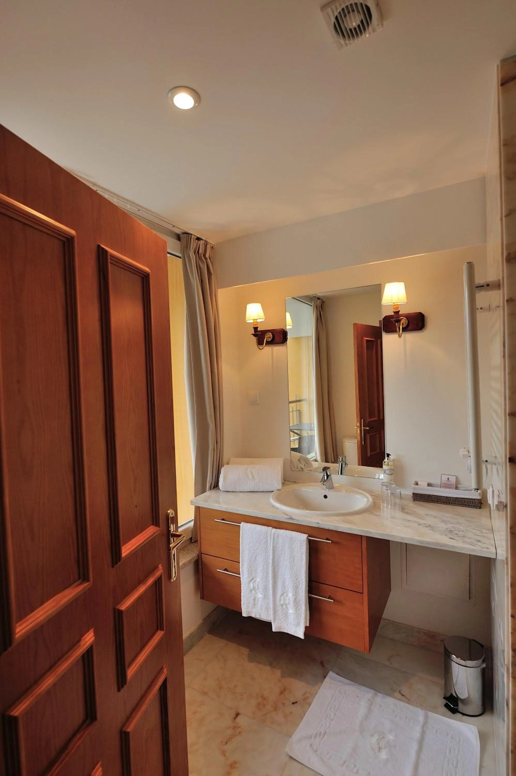 Bathroom in Cabecas do Reguengo