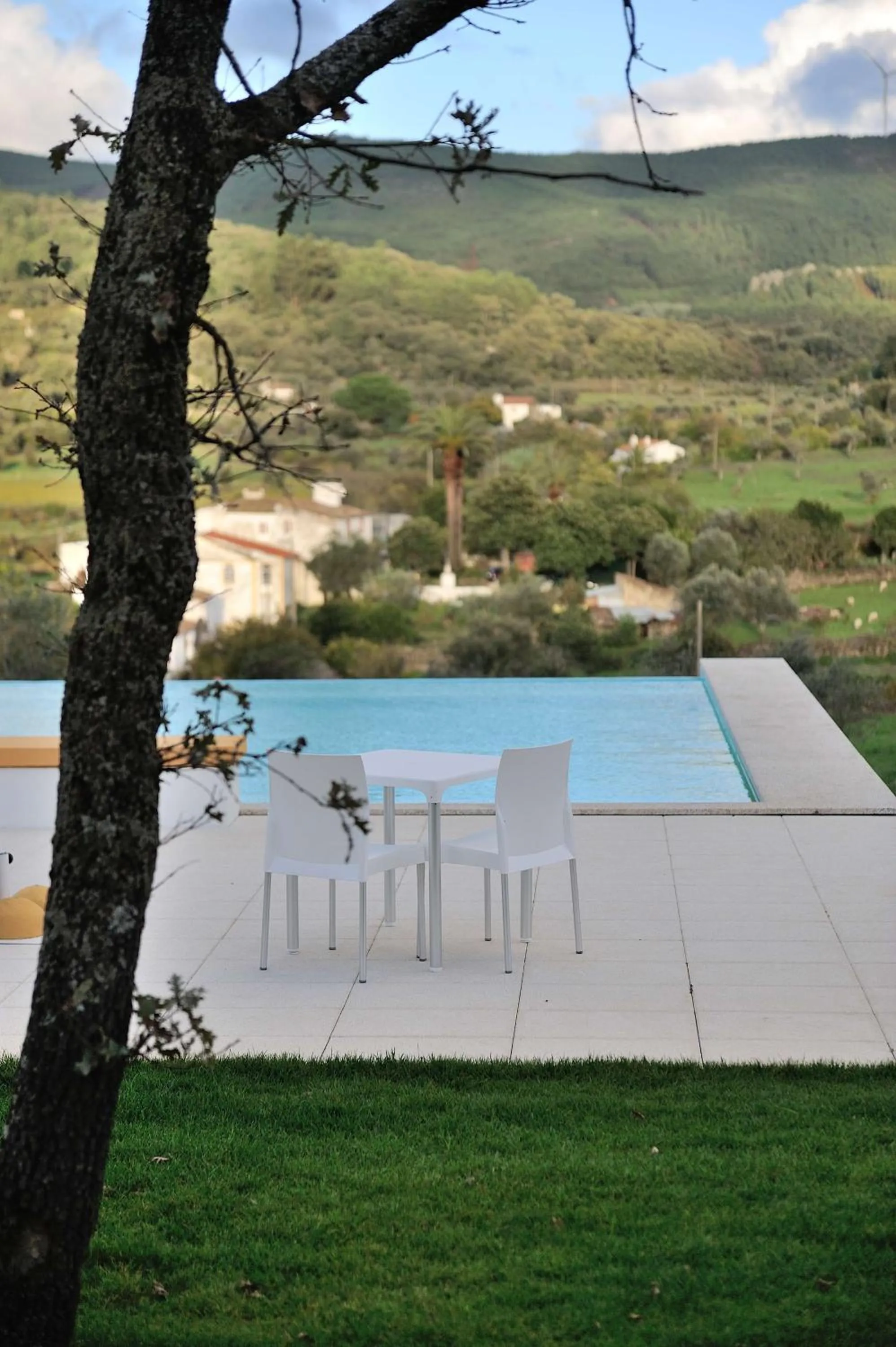 Swimming pool in Cabecas do Reguengo