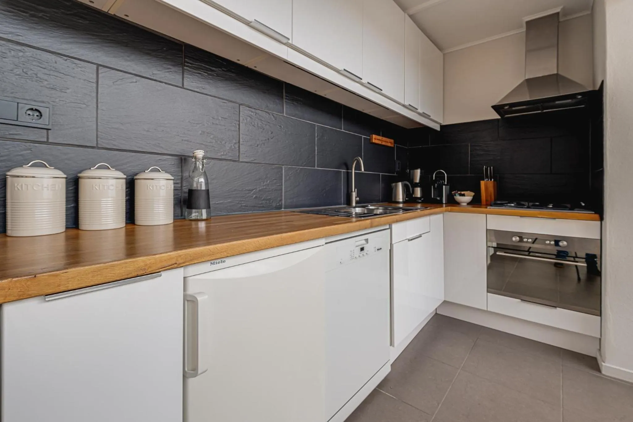 Kitchen or kitchenette in Villa Magnolia