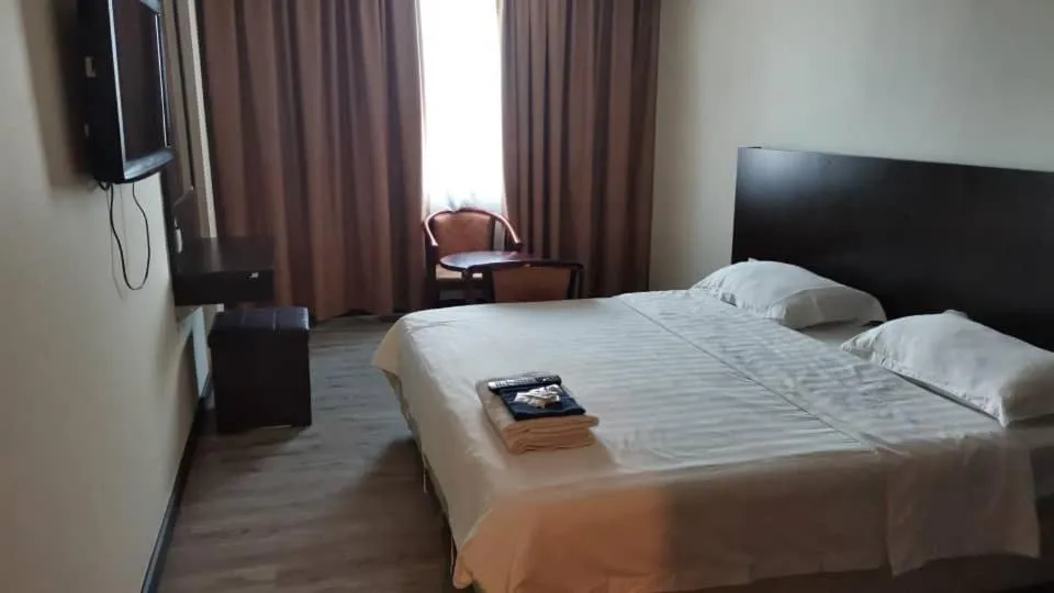 Bed in LUCKY - 5 INN