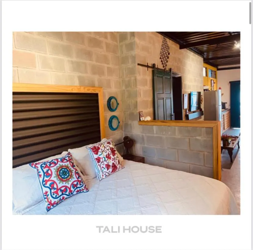 Bed in TALI HOUSE - Casa Hotel