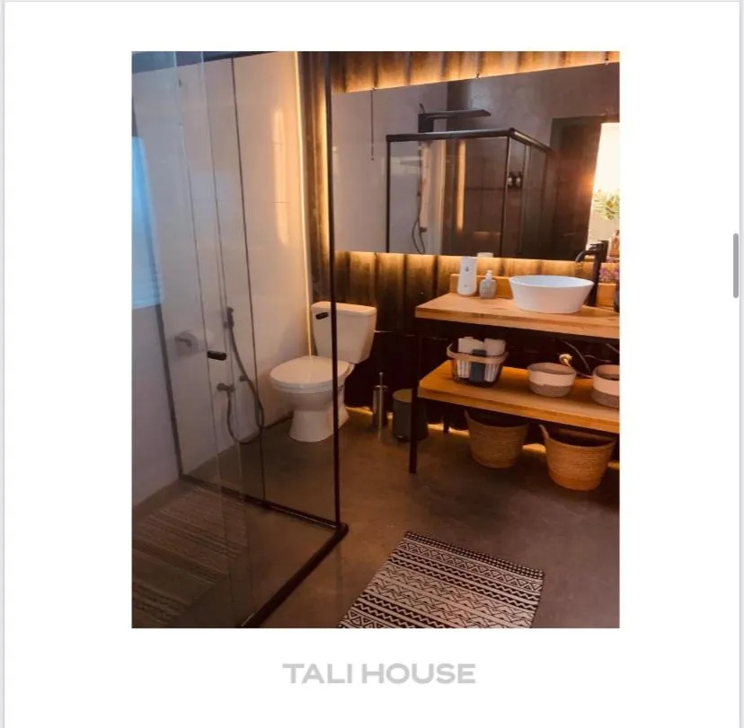 Bathroom in TALI HOUSE - Casa Hotel