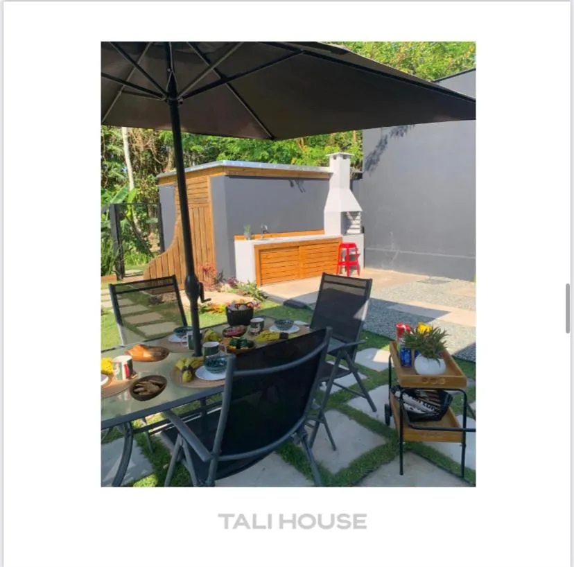 BBQ facilities in TALI HOUSE - Casa Hotel