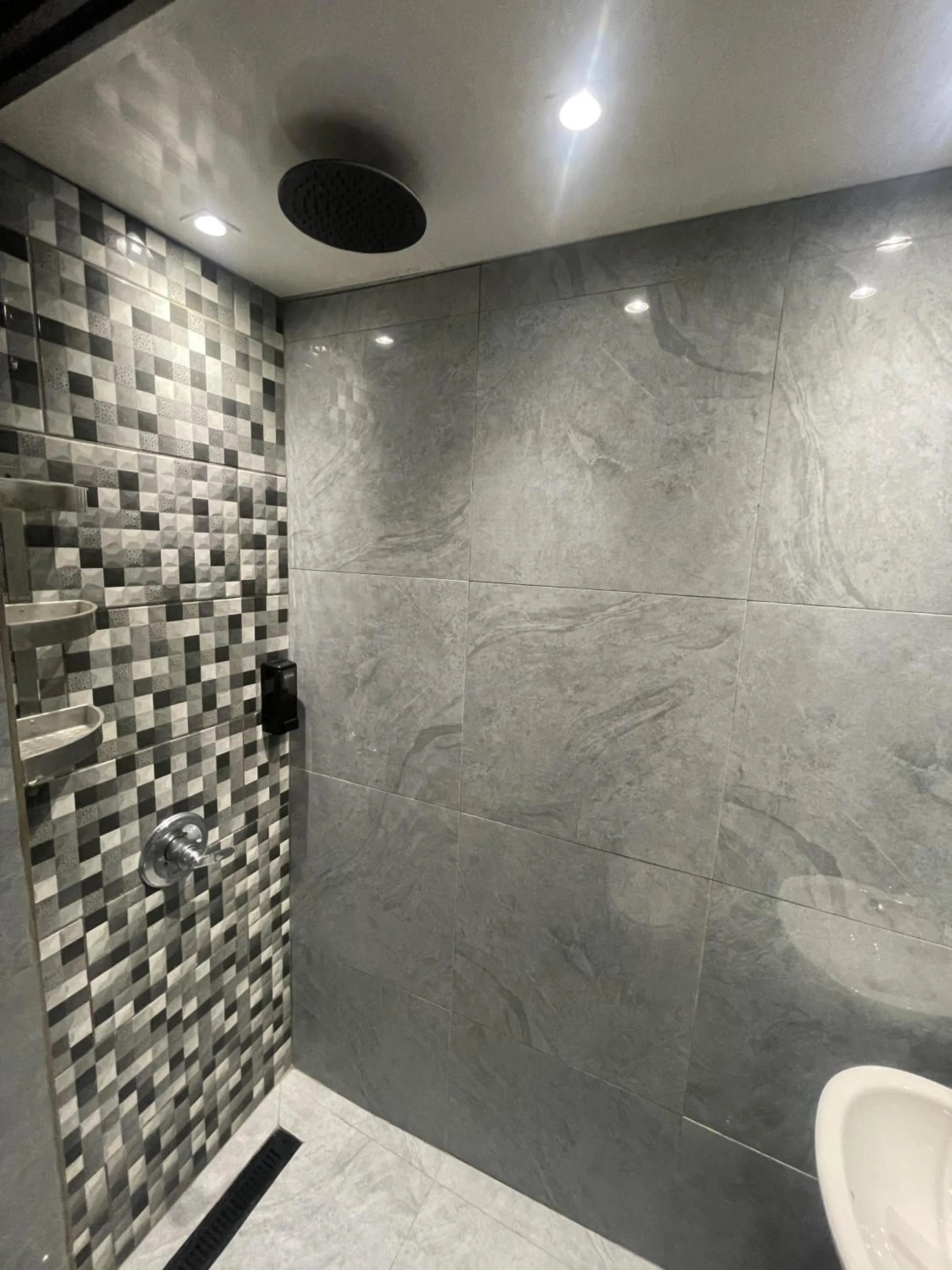 Shower in Island Life Hostel