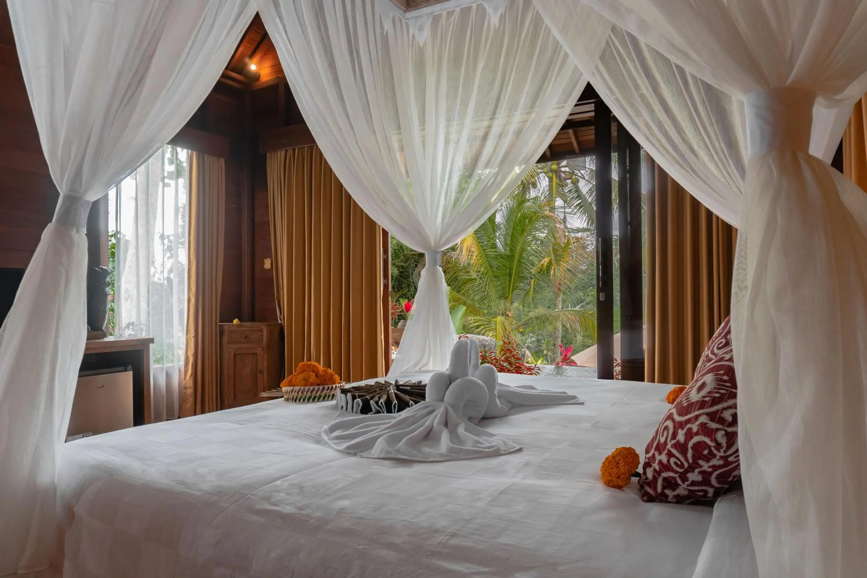 Bed in Sebatu Valley Villas