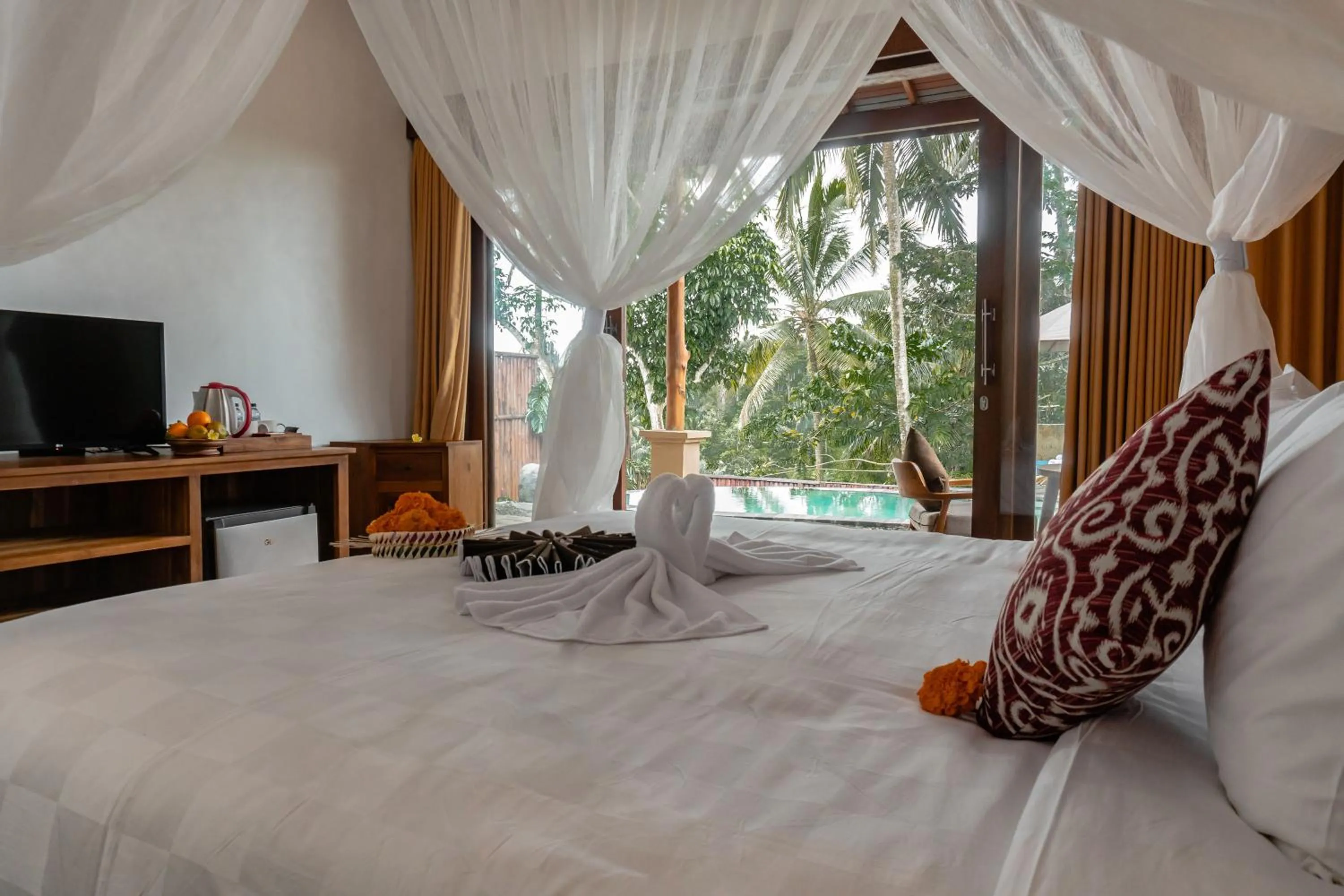Bed in Sebatu Valley Villas