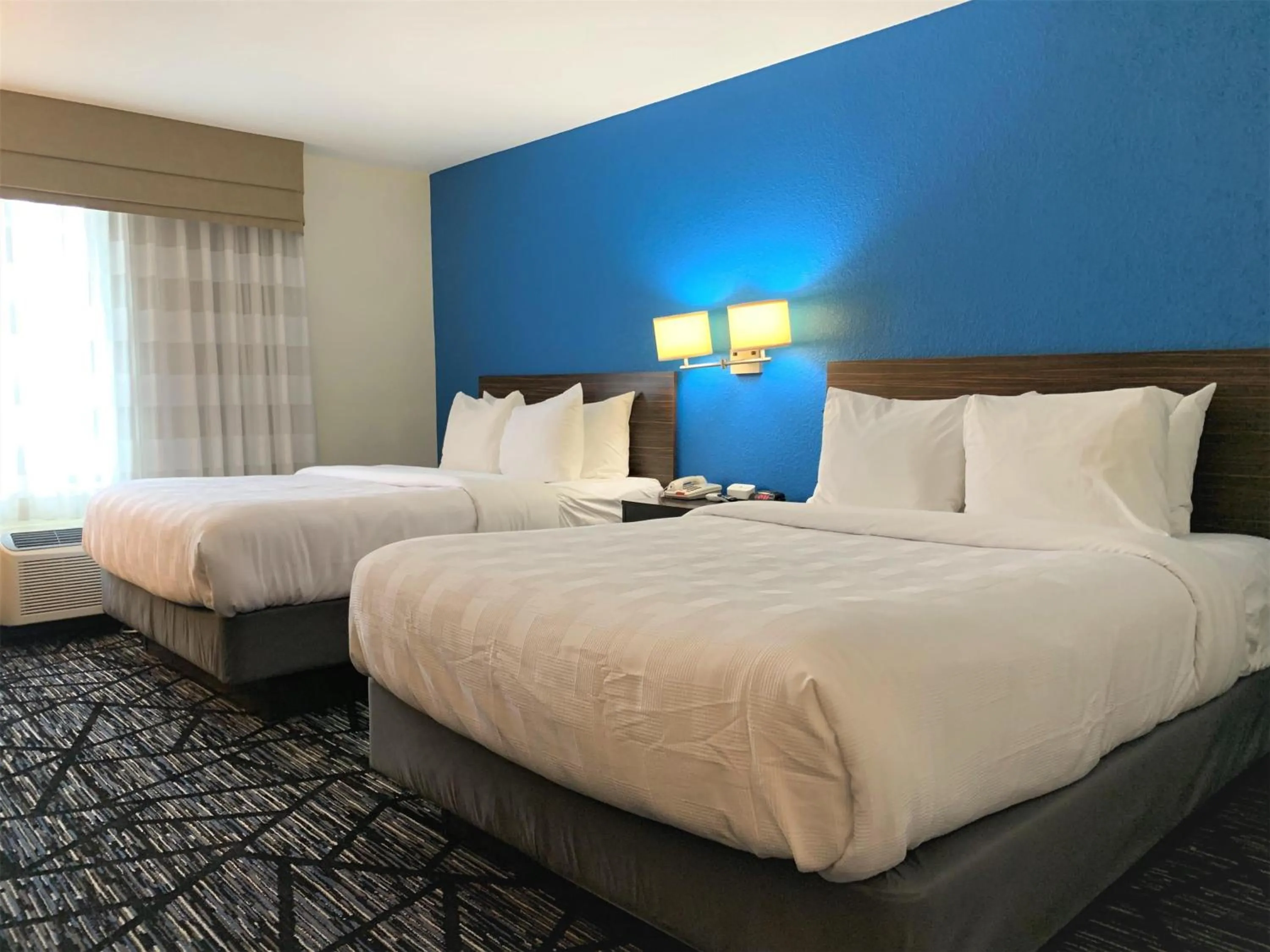 Bedroom in SureStay by Best Western Cambridge