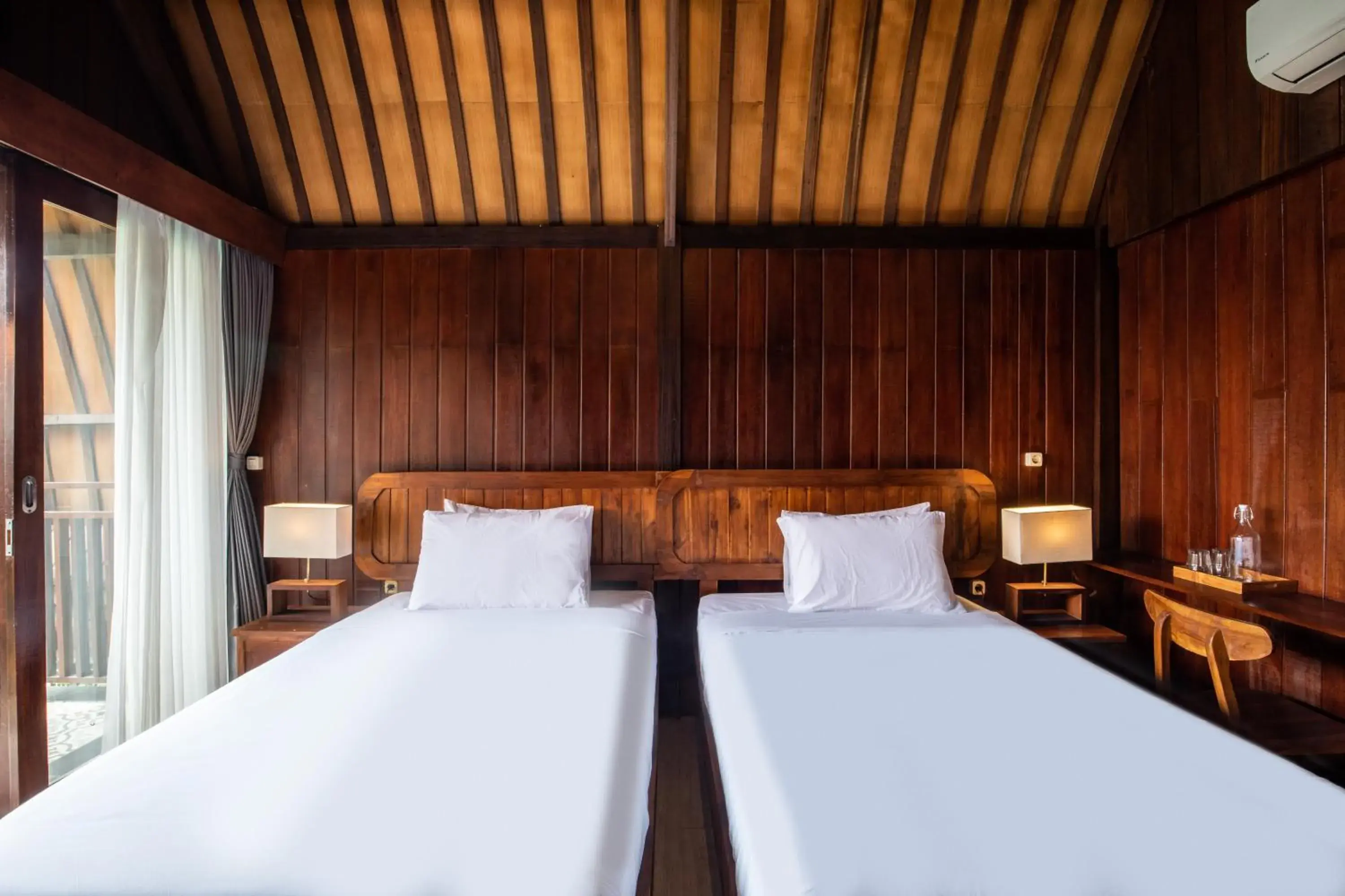 Deluxe Twin Room in DADEKA Canggu Deluxe Twin Room in DADEKA Canggu