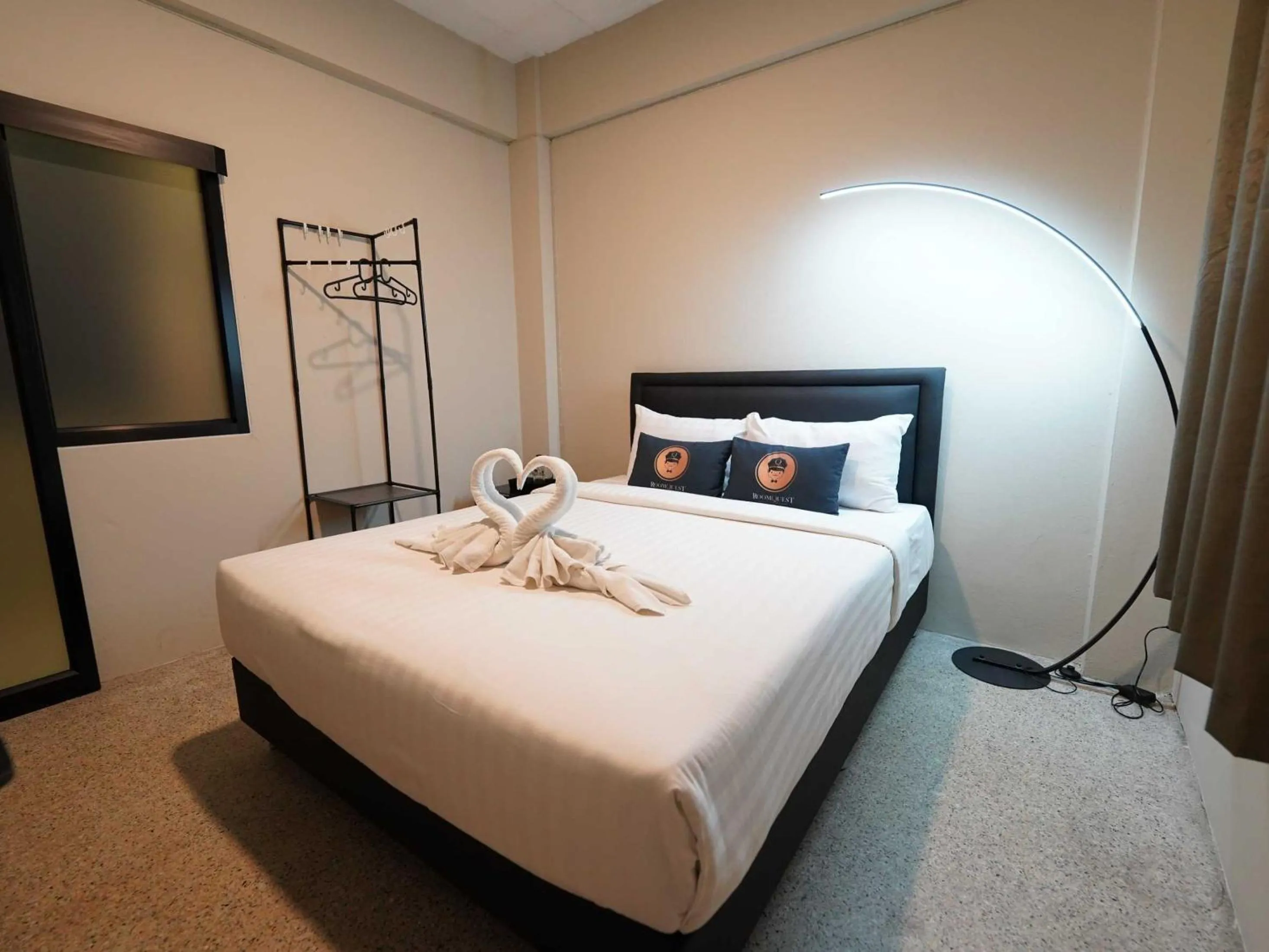 Bed in Dancenter Rq Bangkok Huai Khwang