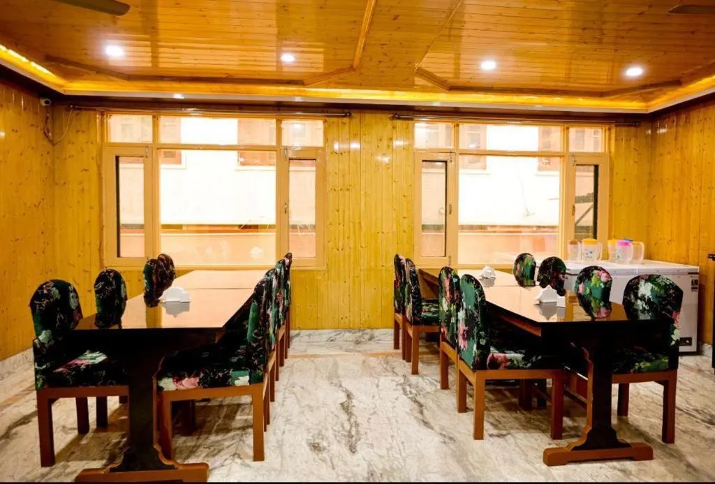 Seven Hills Resort Srinagar By Him Haults Hospitality