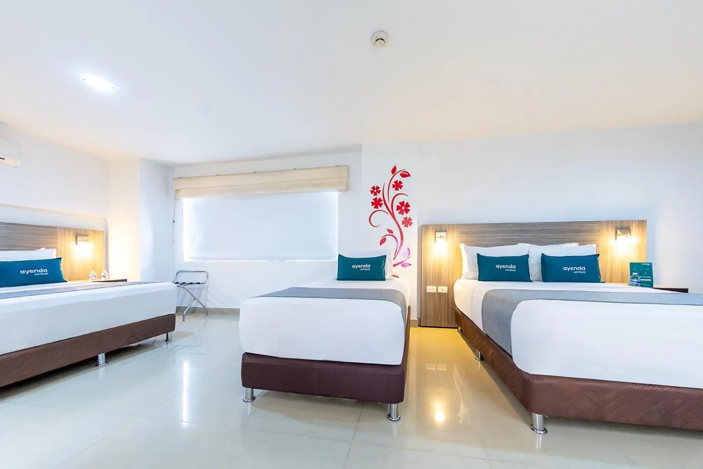 Photo of the whole room, Bed in Hotel MH Pereira