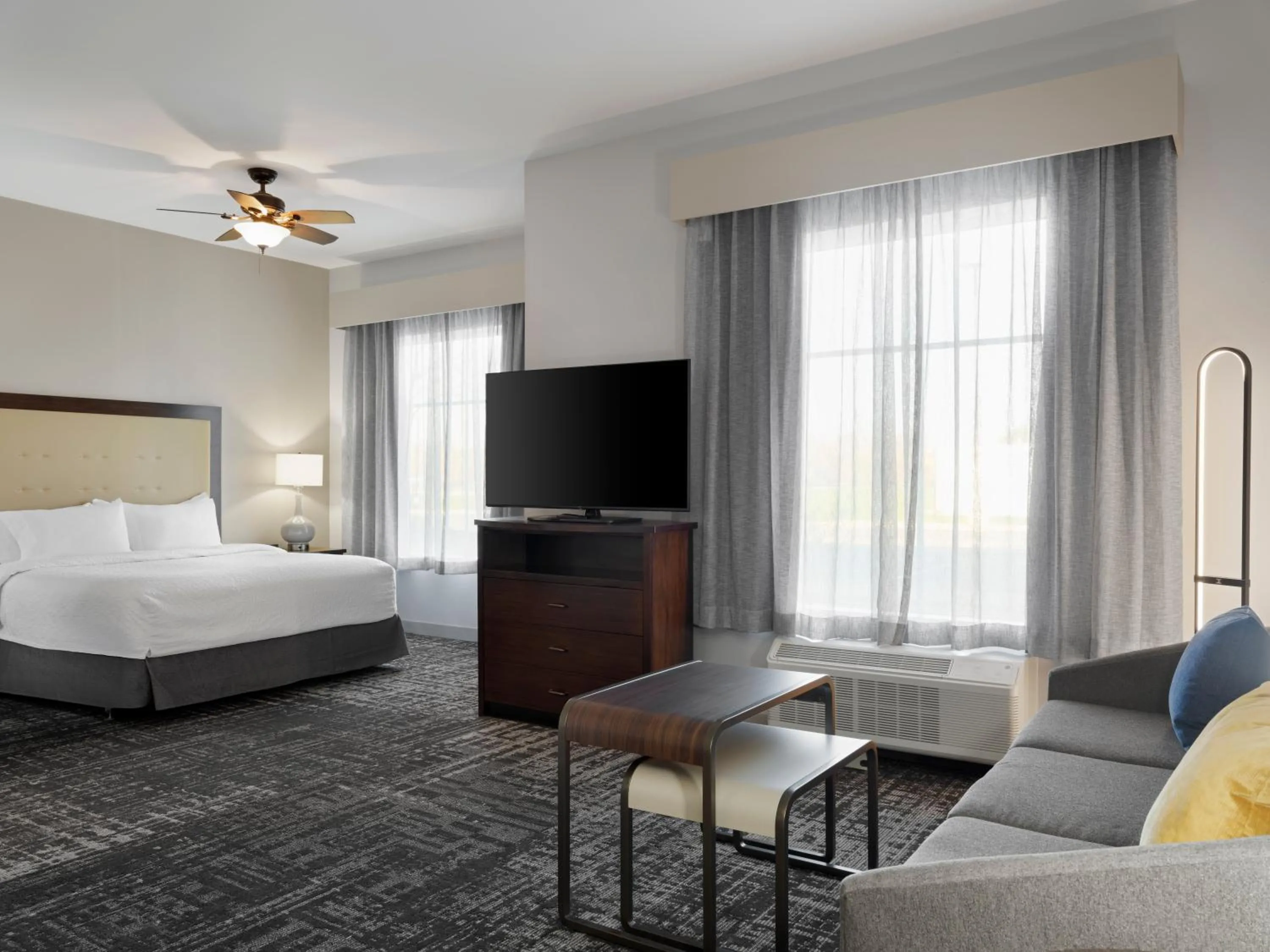 Bedroom, Bed in Homewood Suites by Hilton Akron/Fairlawn