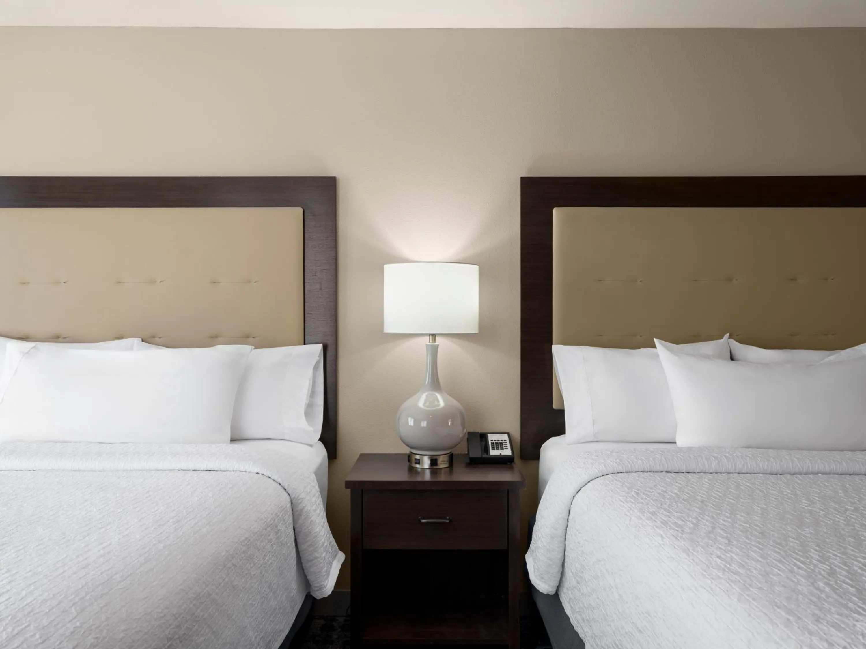 Bed in Homewood Suites by Hilton Akron/Fairlawn