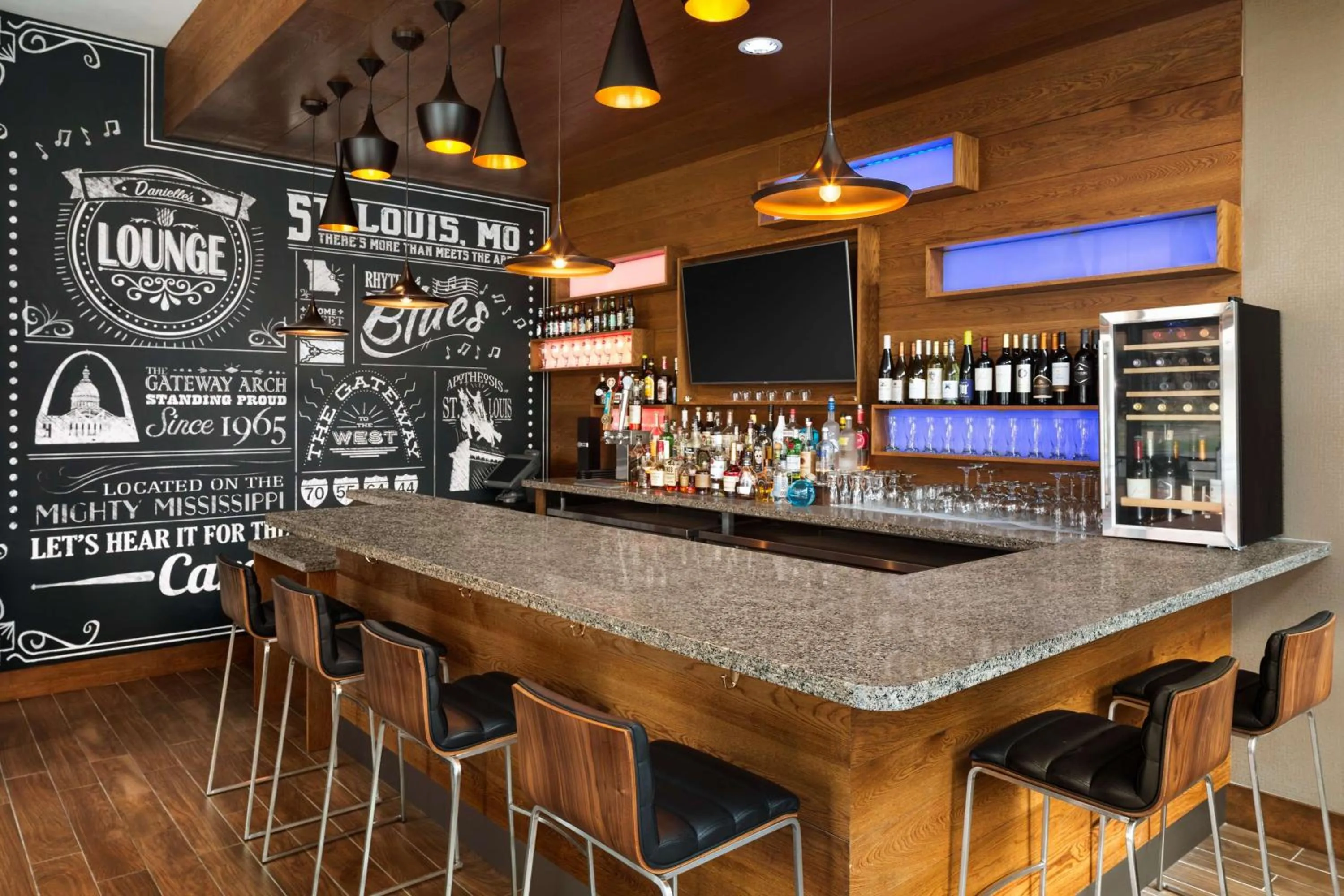 Lounge or bar in Hampton Inn and Suites Clayton/St. Louis-Galleria Area