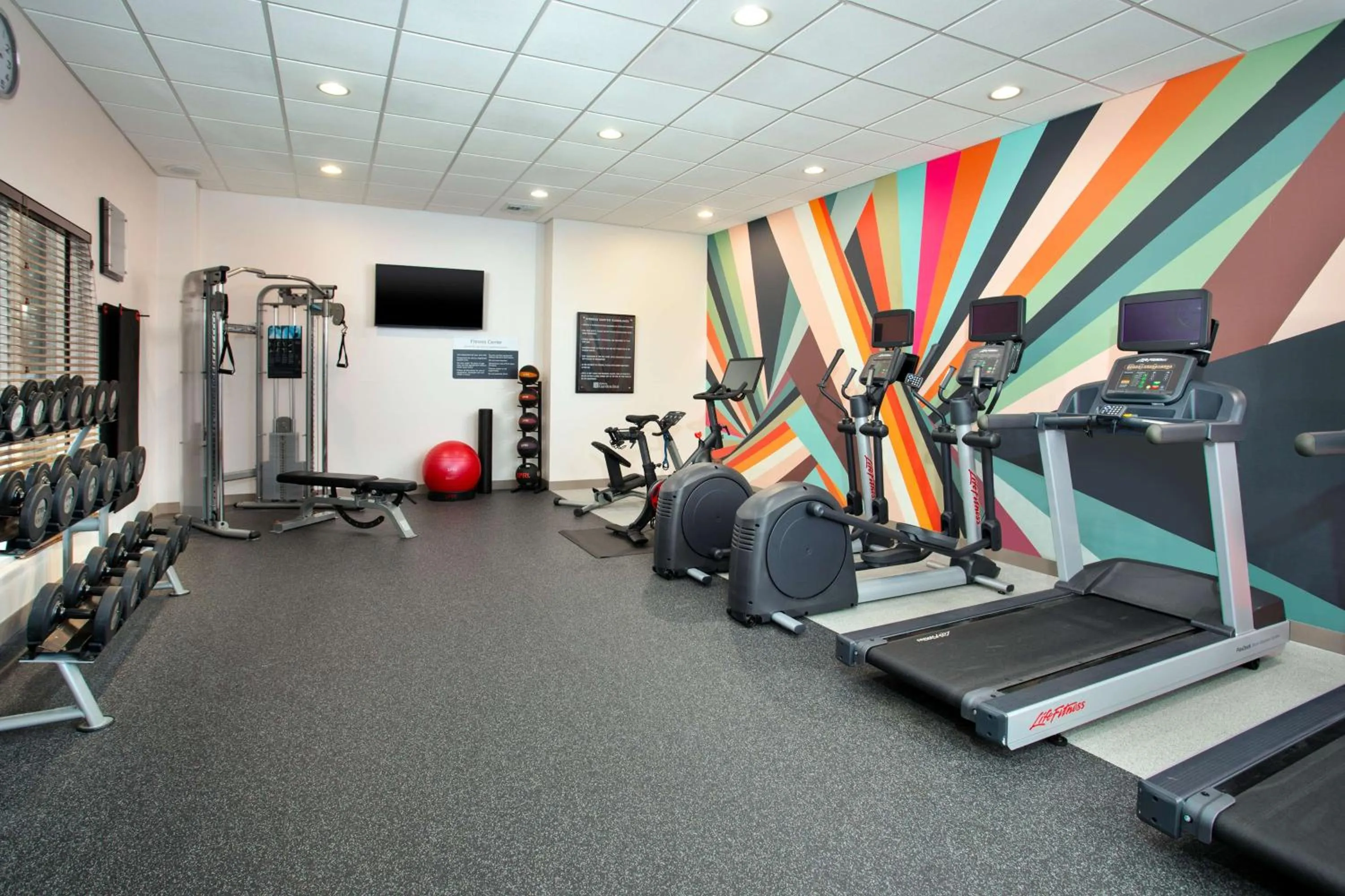 Fitness centre/facilities in Hilton Garden Inn Benton Harbor