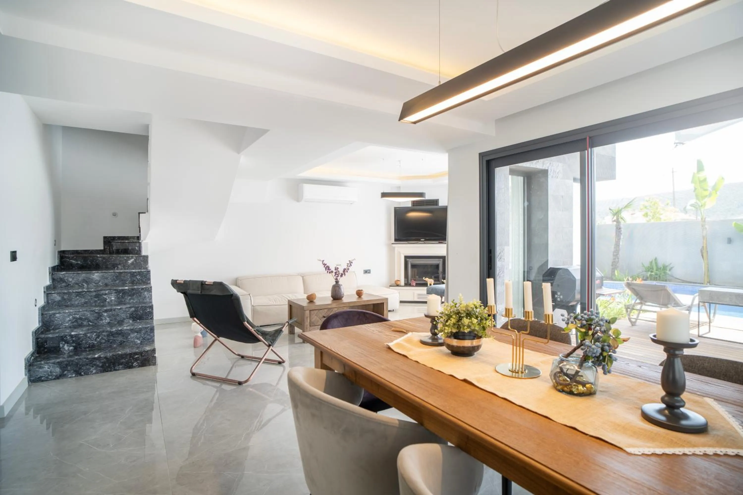 TV and multimedia in Bellezza Hotel Alaçatı