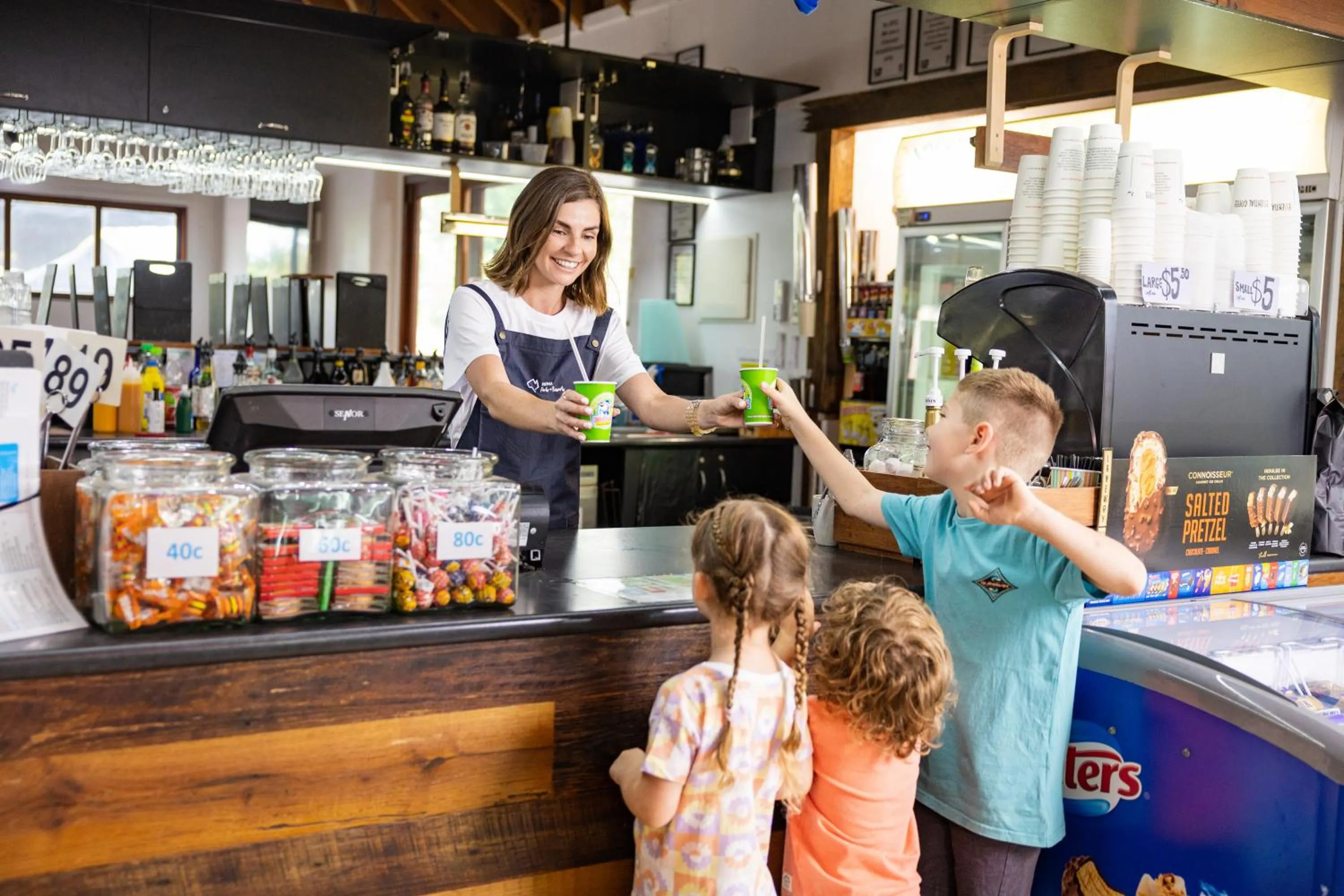 Food and drinks in NRMA Treasure Island Holiday Resort