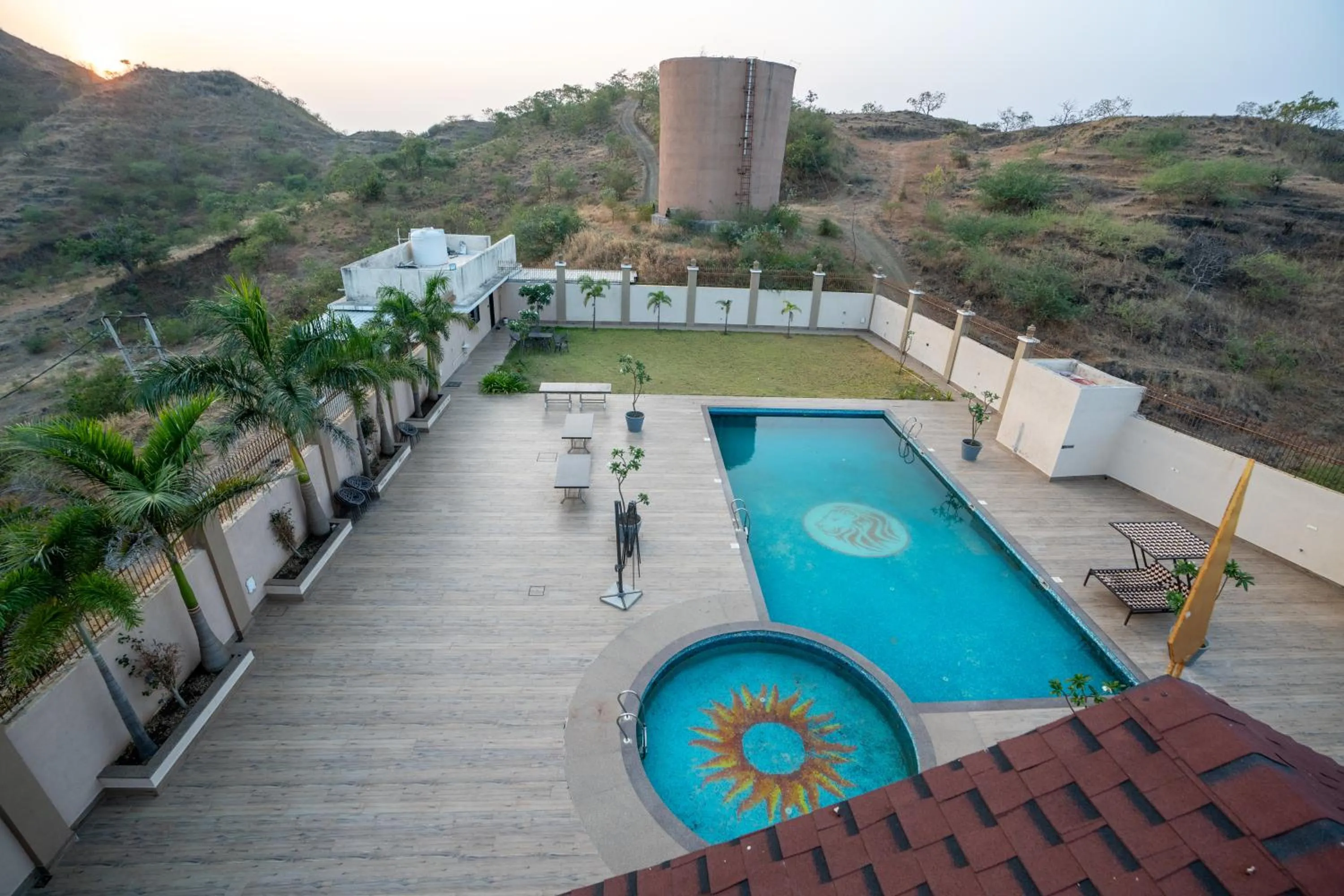 Swimming pool in The Gaj Kesri Gir - Best Wildlife Resort in Gir
