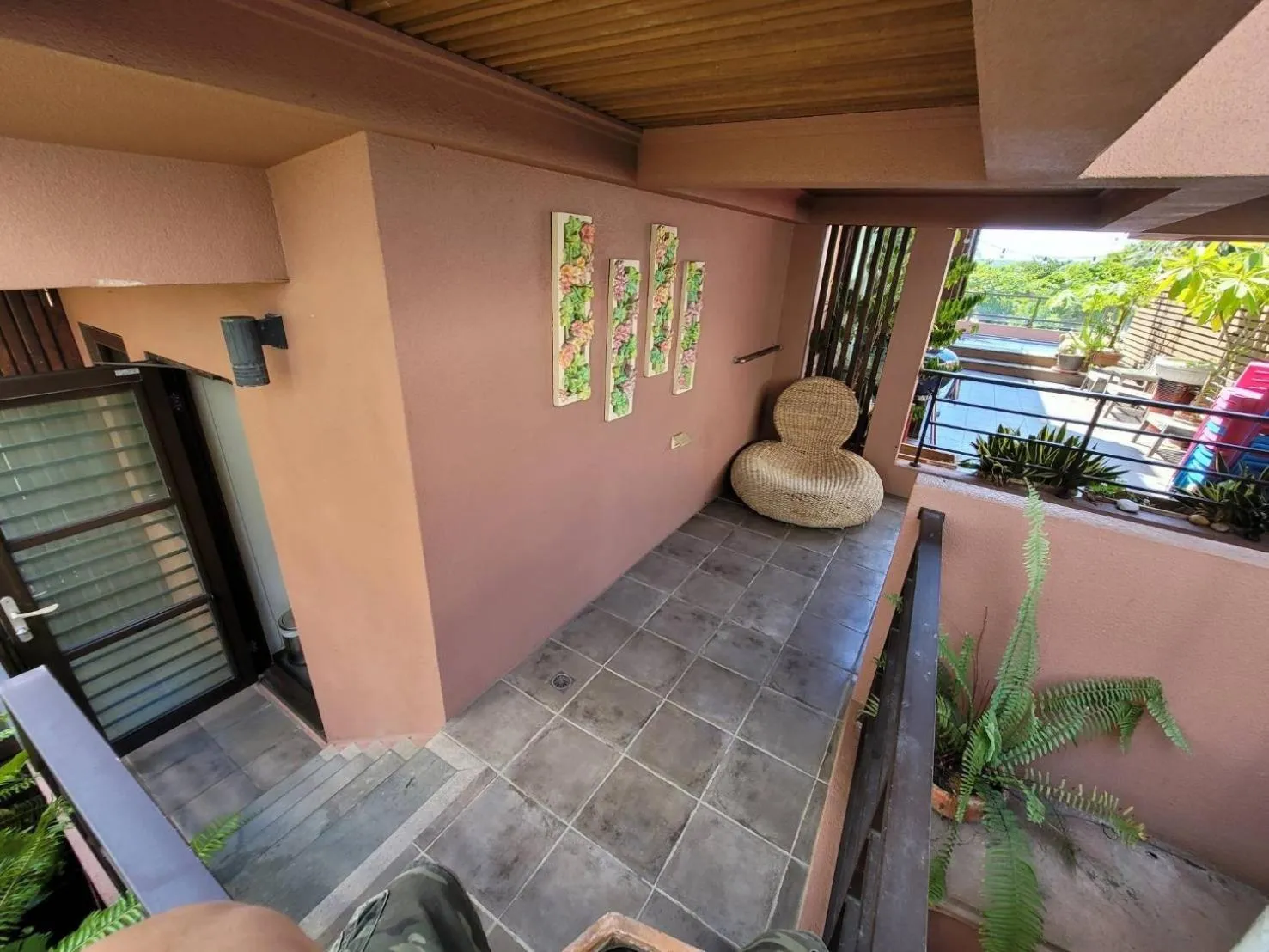 Patio in A&L Inn 戀灣旅棧