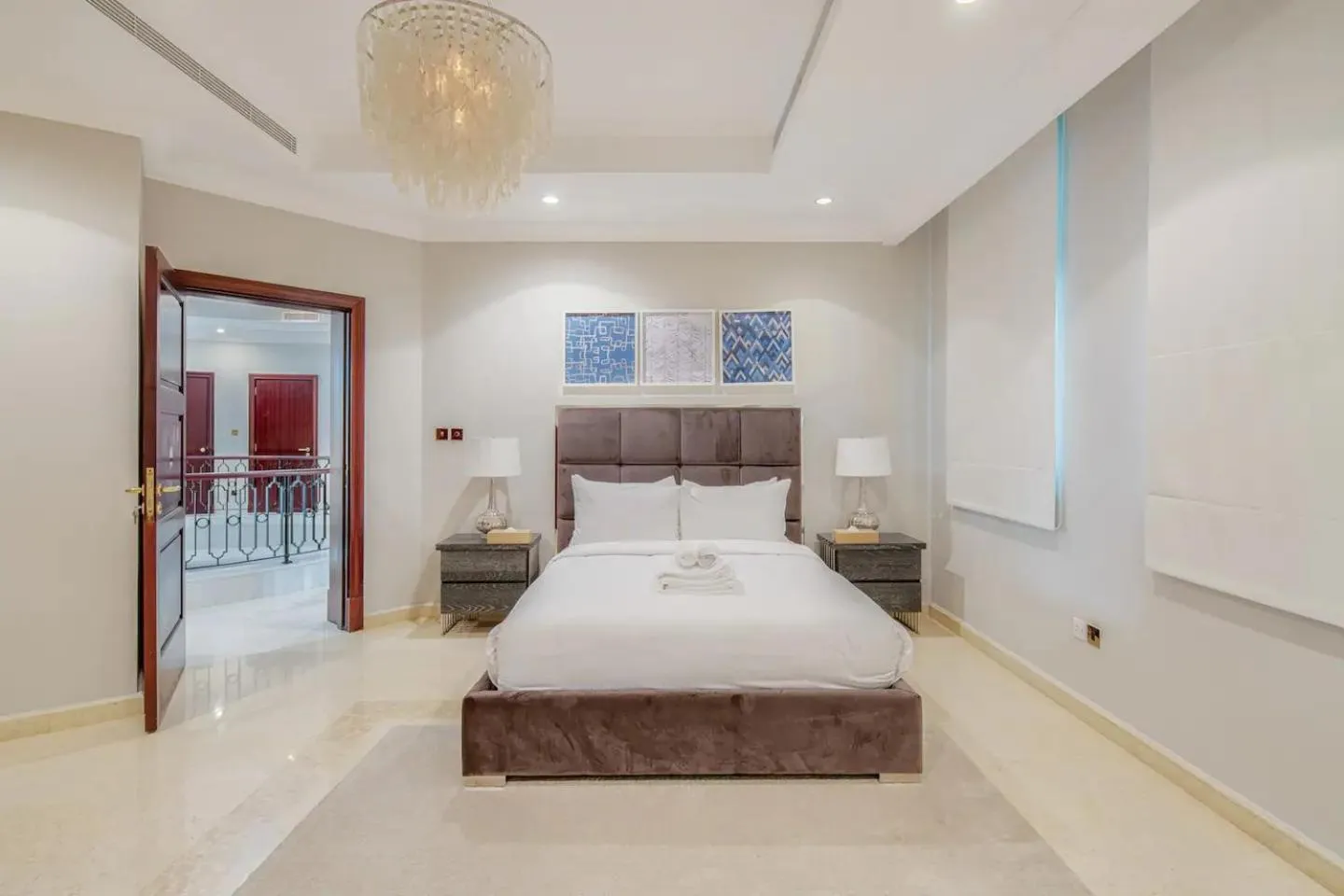 Frond F, Beachfront Villa, Palm Jumeirah - Mint Stay
