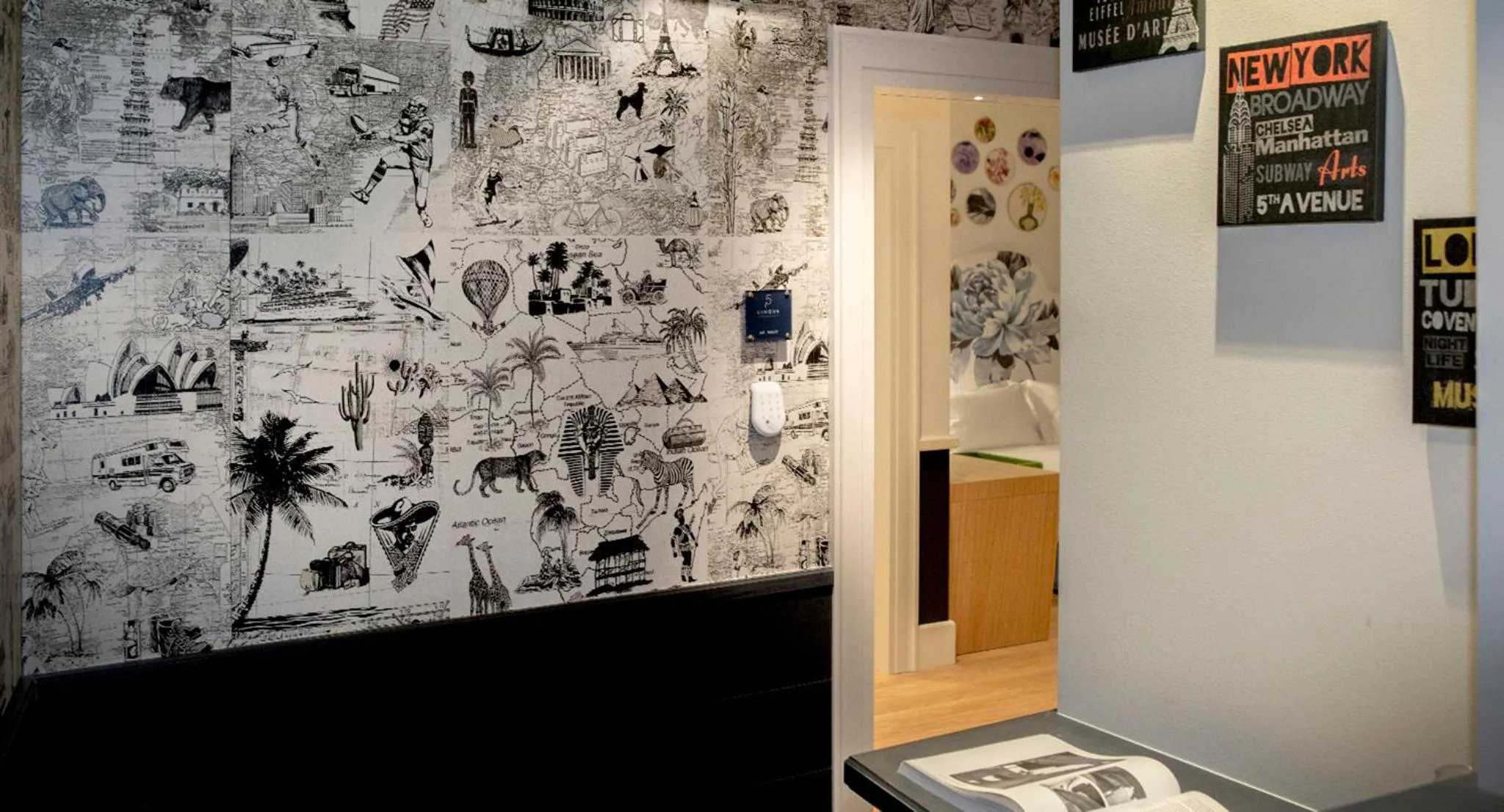 Decorative detail in Cinque Rooms