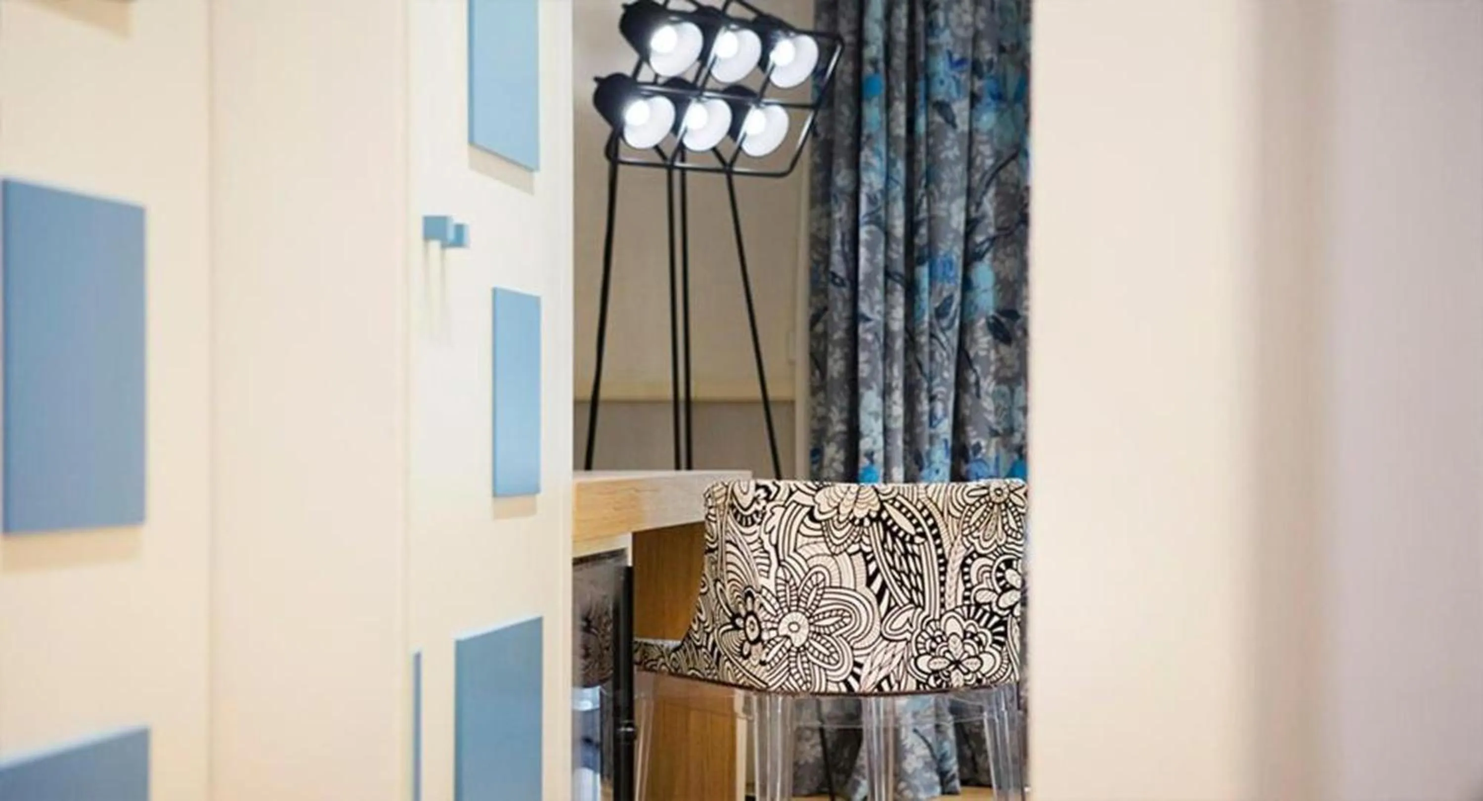 hair dresser in Cinque Rooms