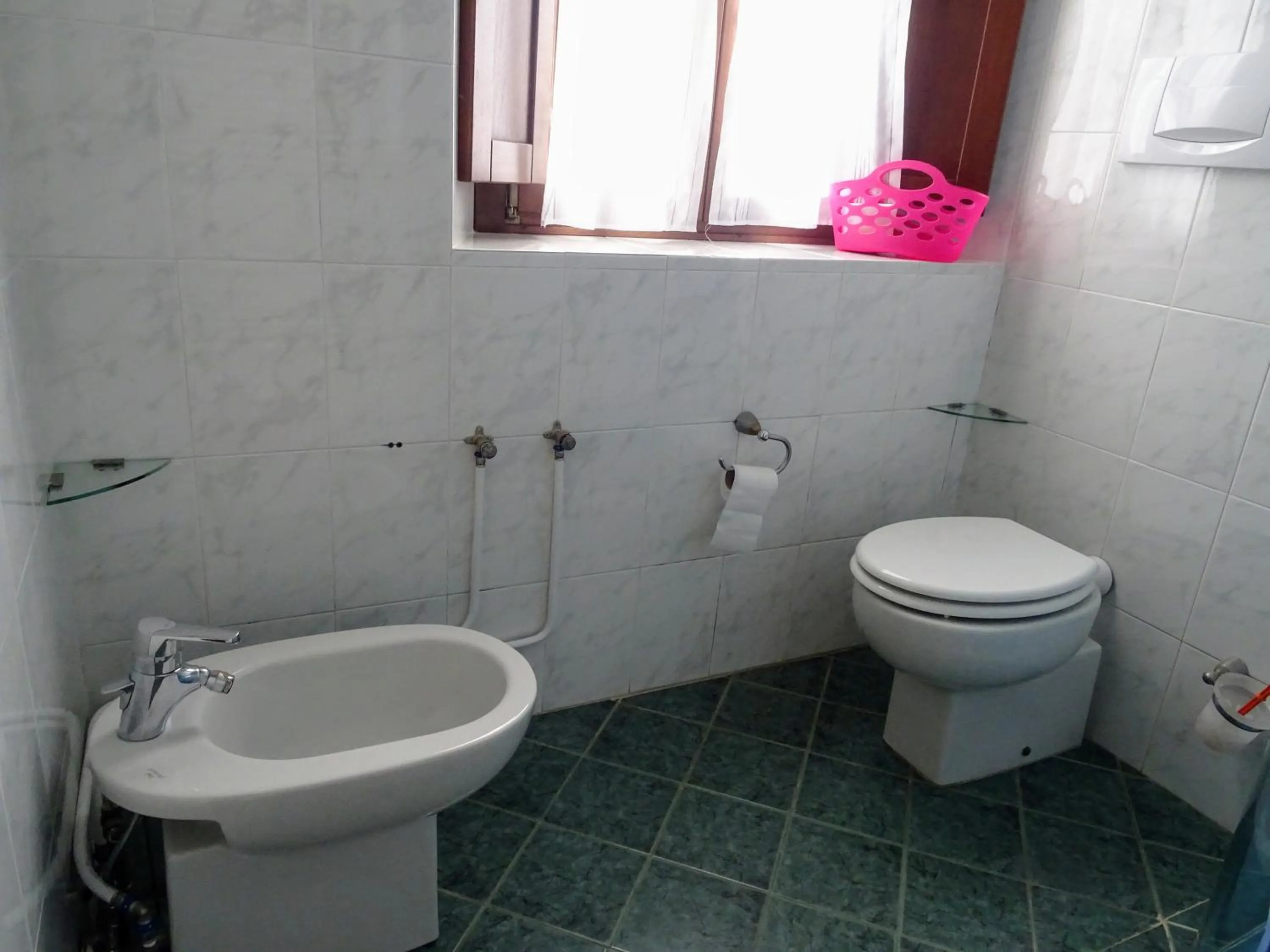 Toilet in Le Mimose B&B