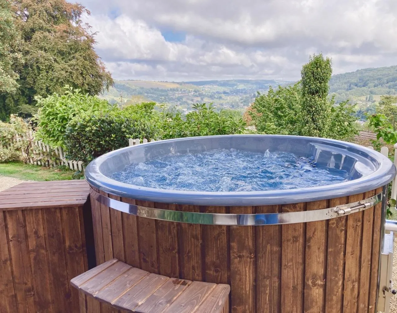 Hot Tub in Burleigh Court Hotel