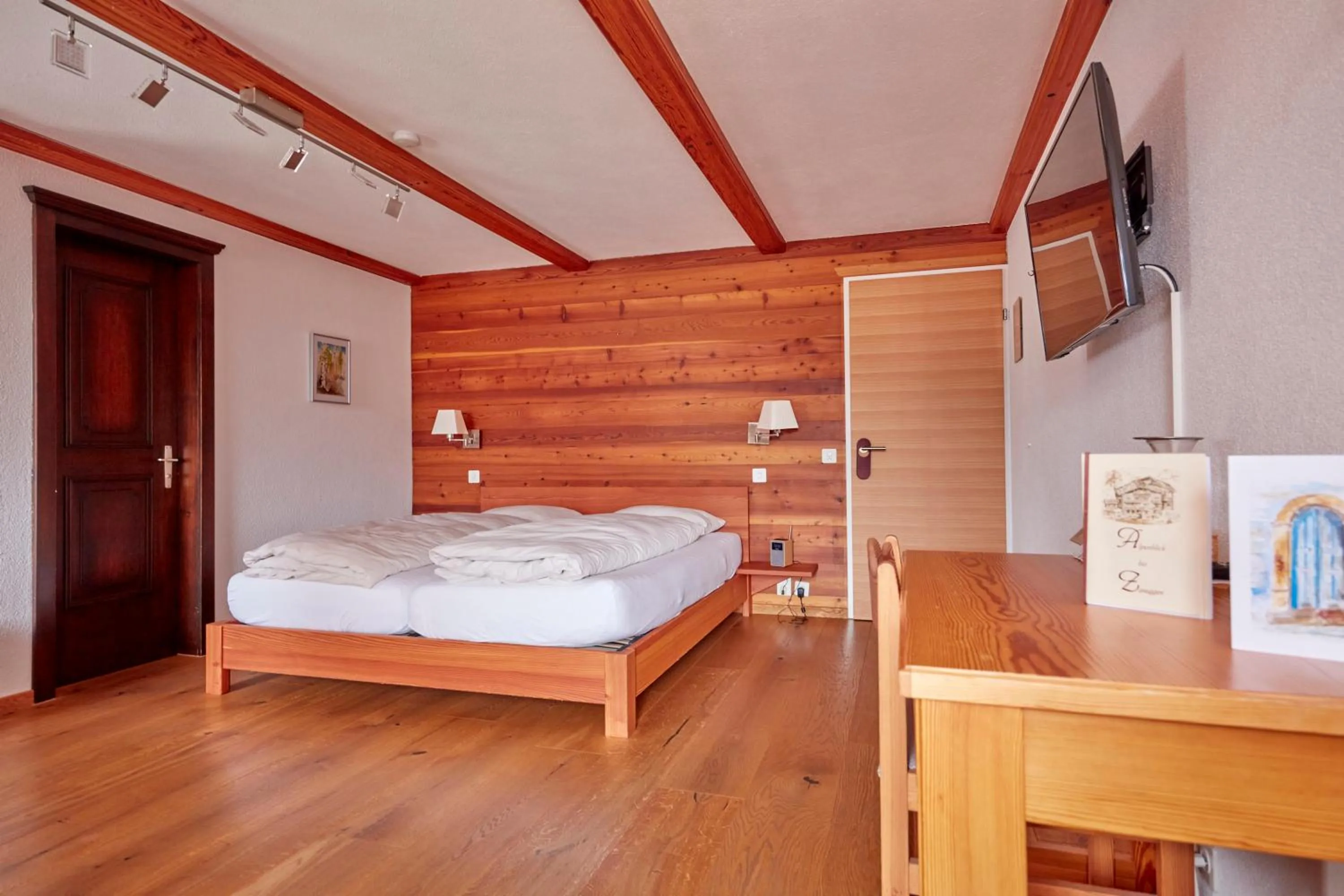 Photo of the whole room, Bed in Hotel Alpenblick