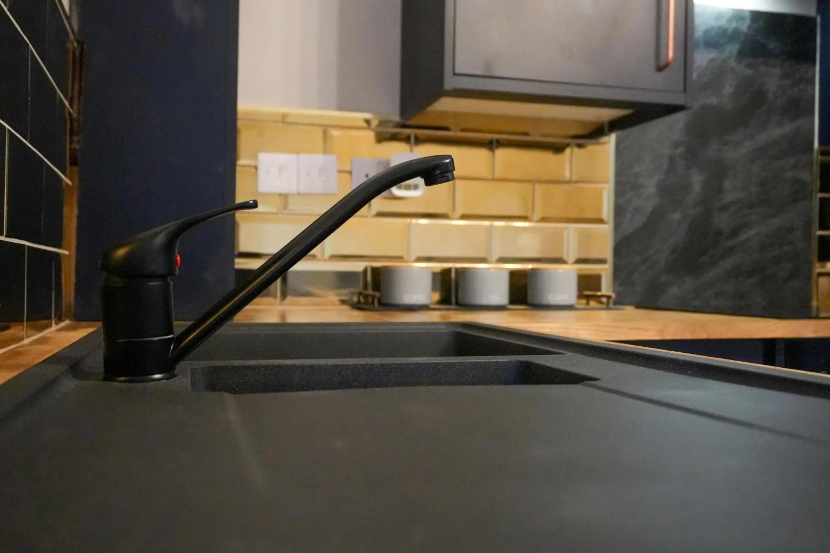 Kitchen or kitchenette in Billy's Place