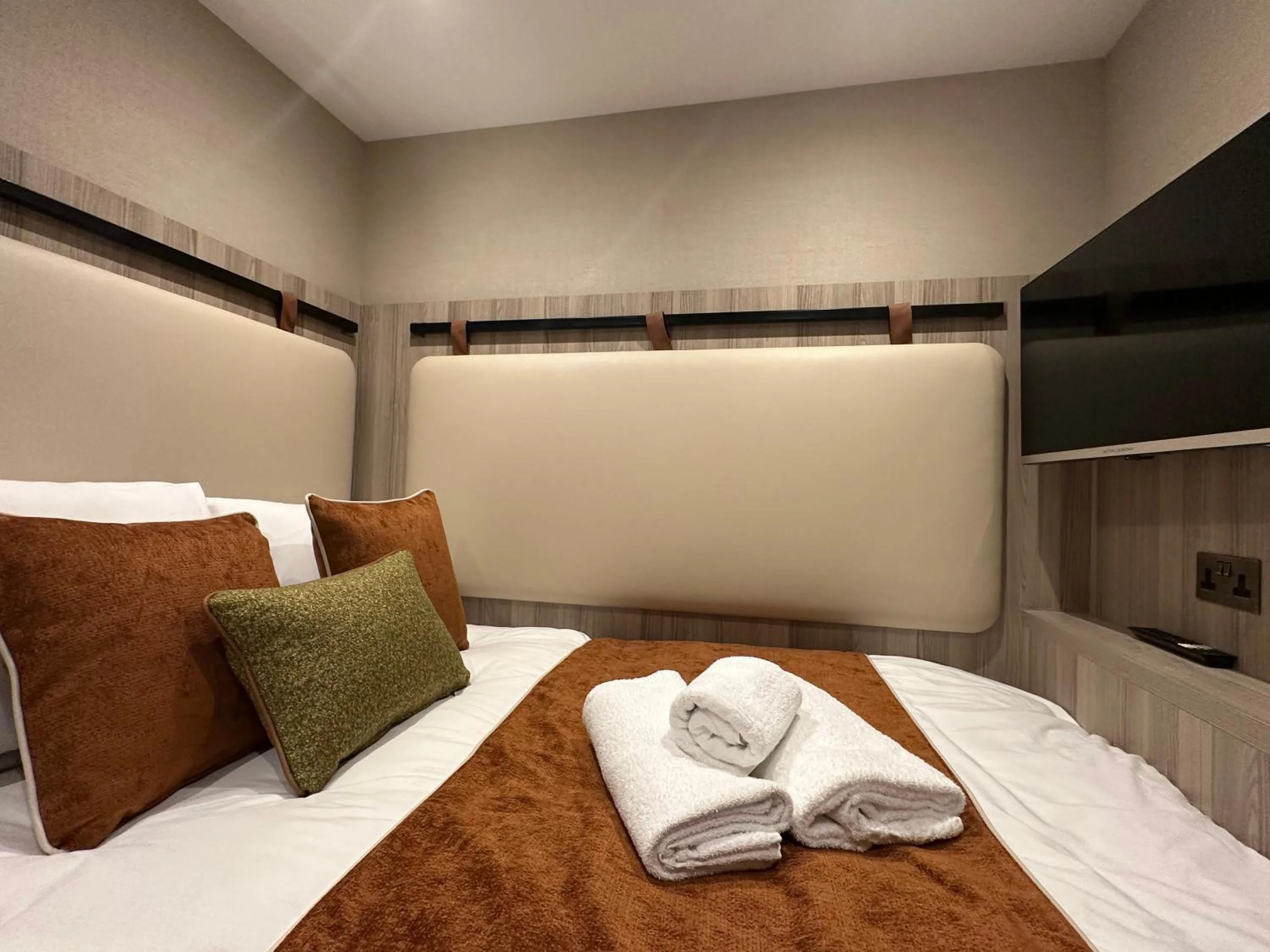 Bedroom, Bed in Mabledon Court Hotel