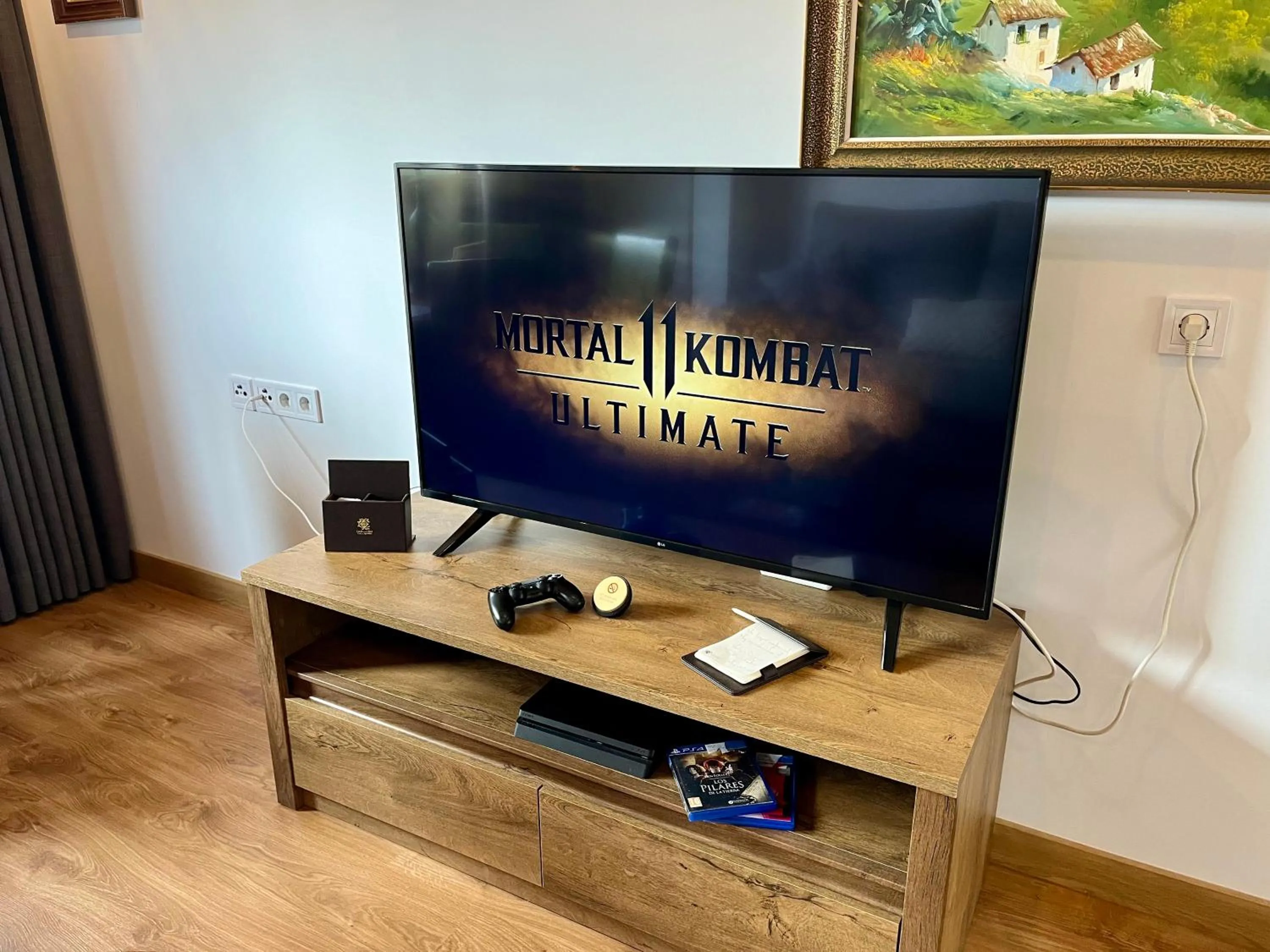 TV and multimedia in Casón De Los López Apartments