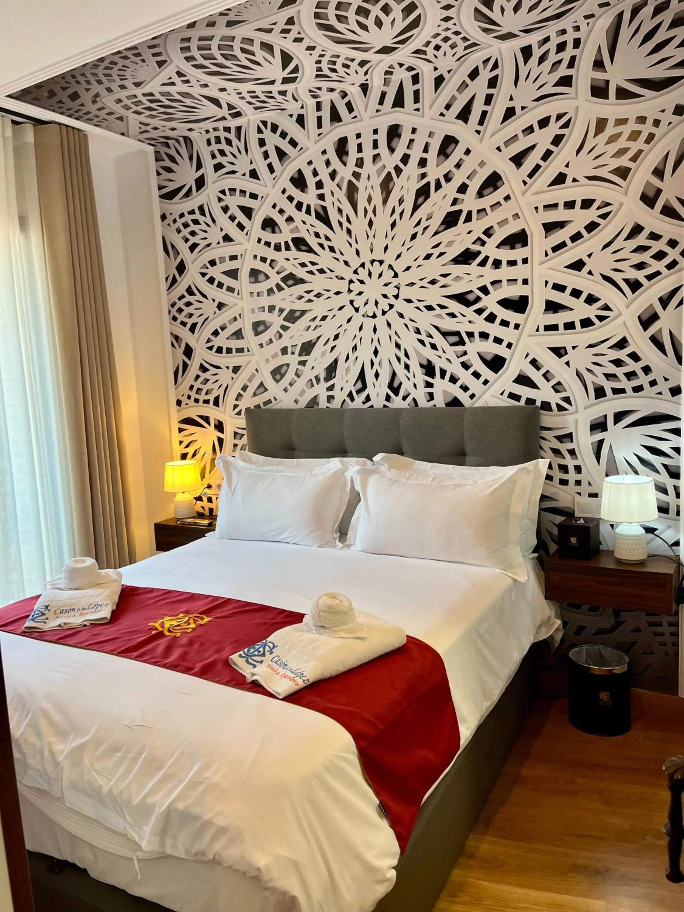 Bedroom, Bed in Casón De Los López Apartments