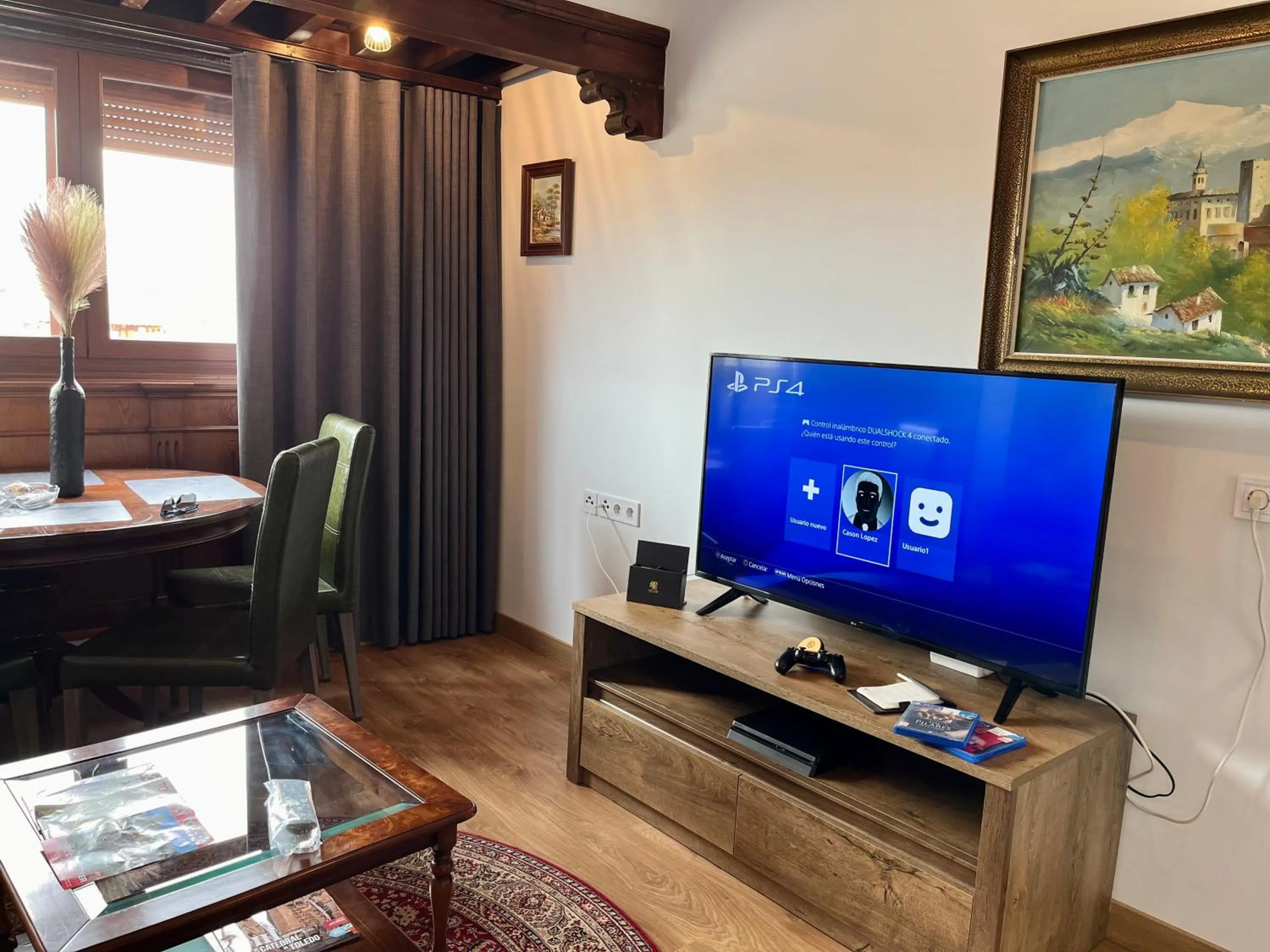 TV and multimedia in Casón De Los López Apartments