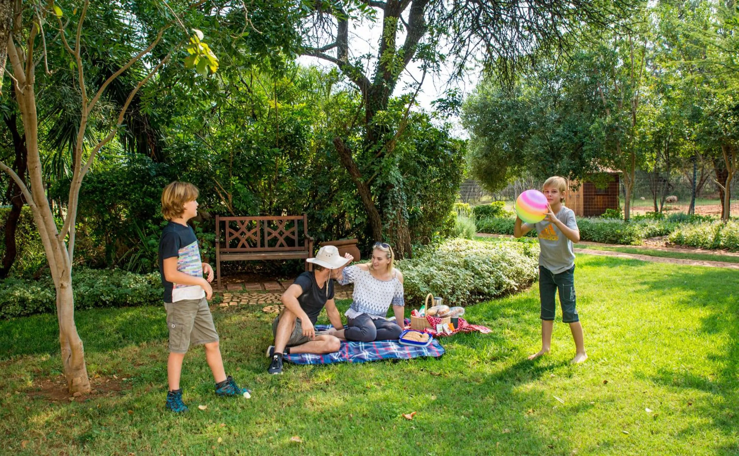 Garden in Boubou Bed and Breakfast