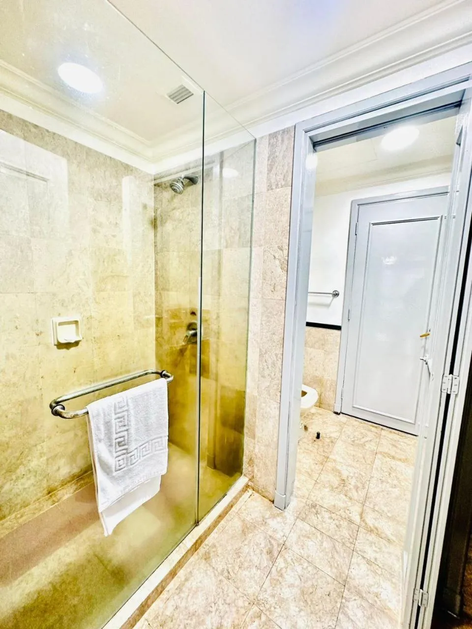 Bathroom in KL COZY GOLD SUITE At TIMES SQUARE