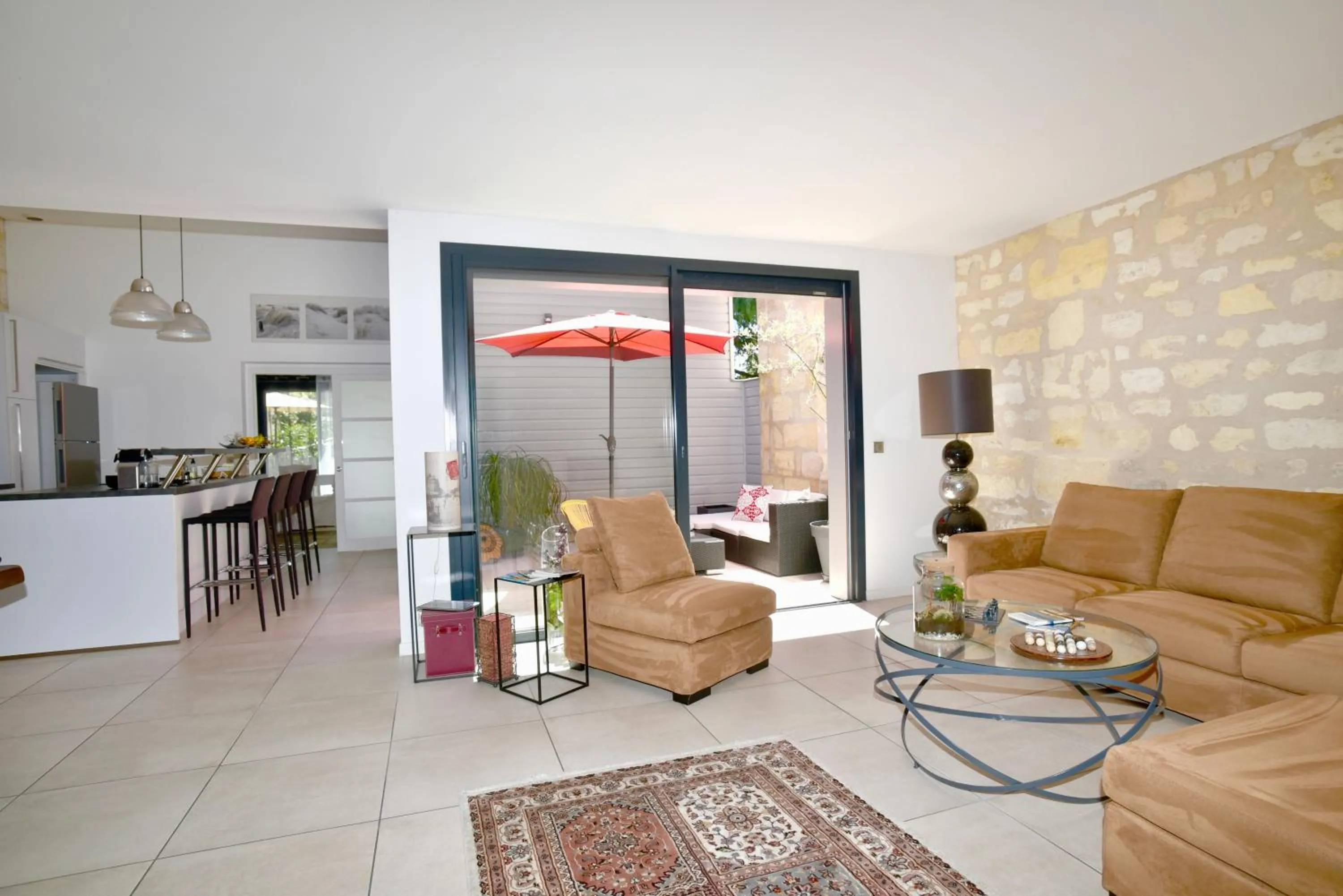 Patio in Chambres à Bord'O