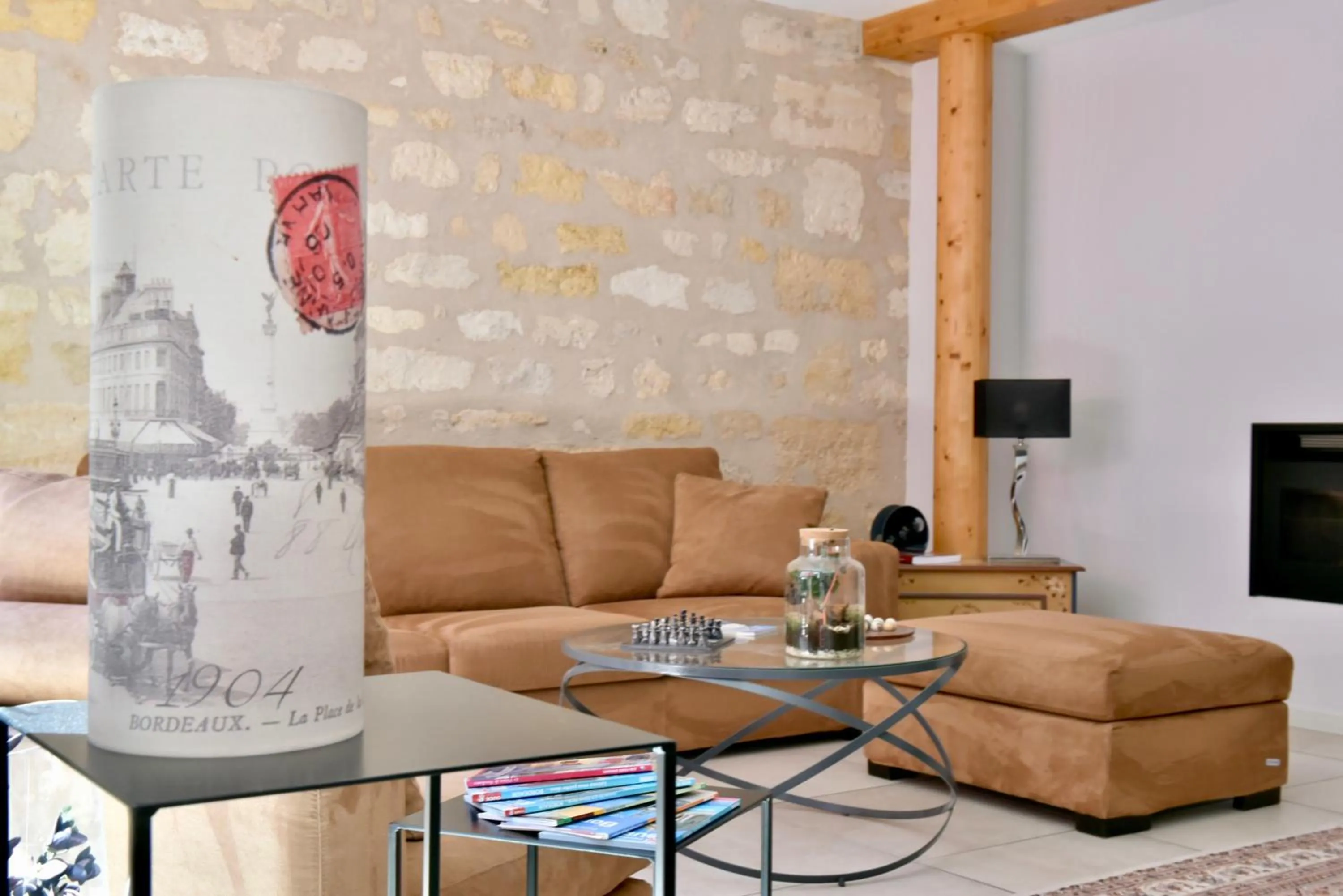 Living room in Chambres à Bord'O