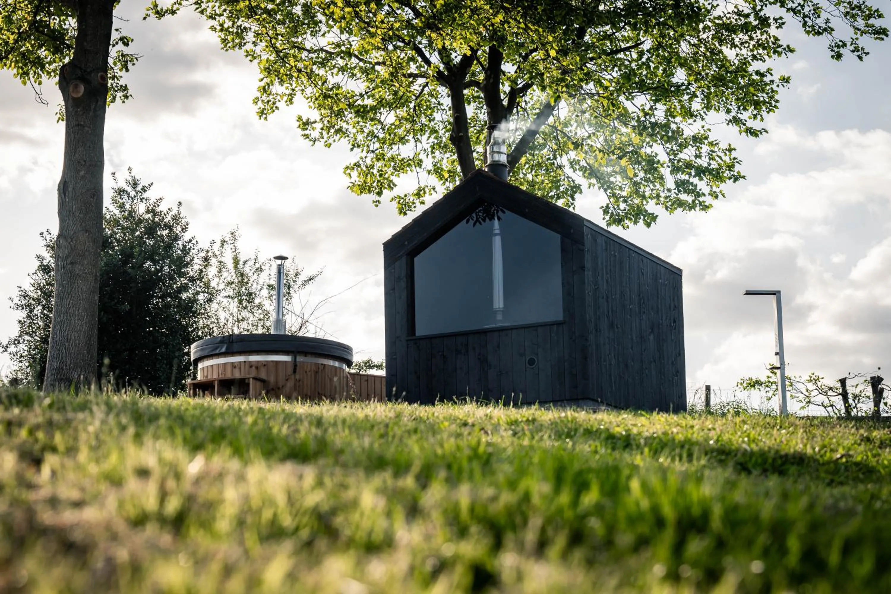 Hot Tub in Vakantiewoningen Hoeve Carpe Diem - Dalhem - Aubel - Voeren