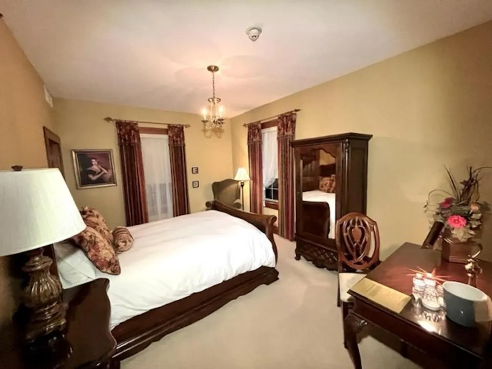 Bed in The Port Hotel