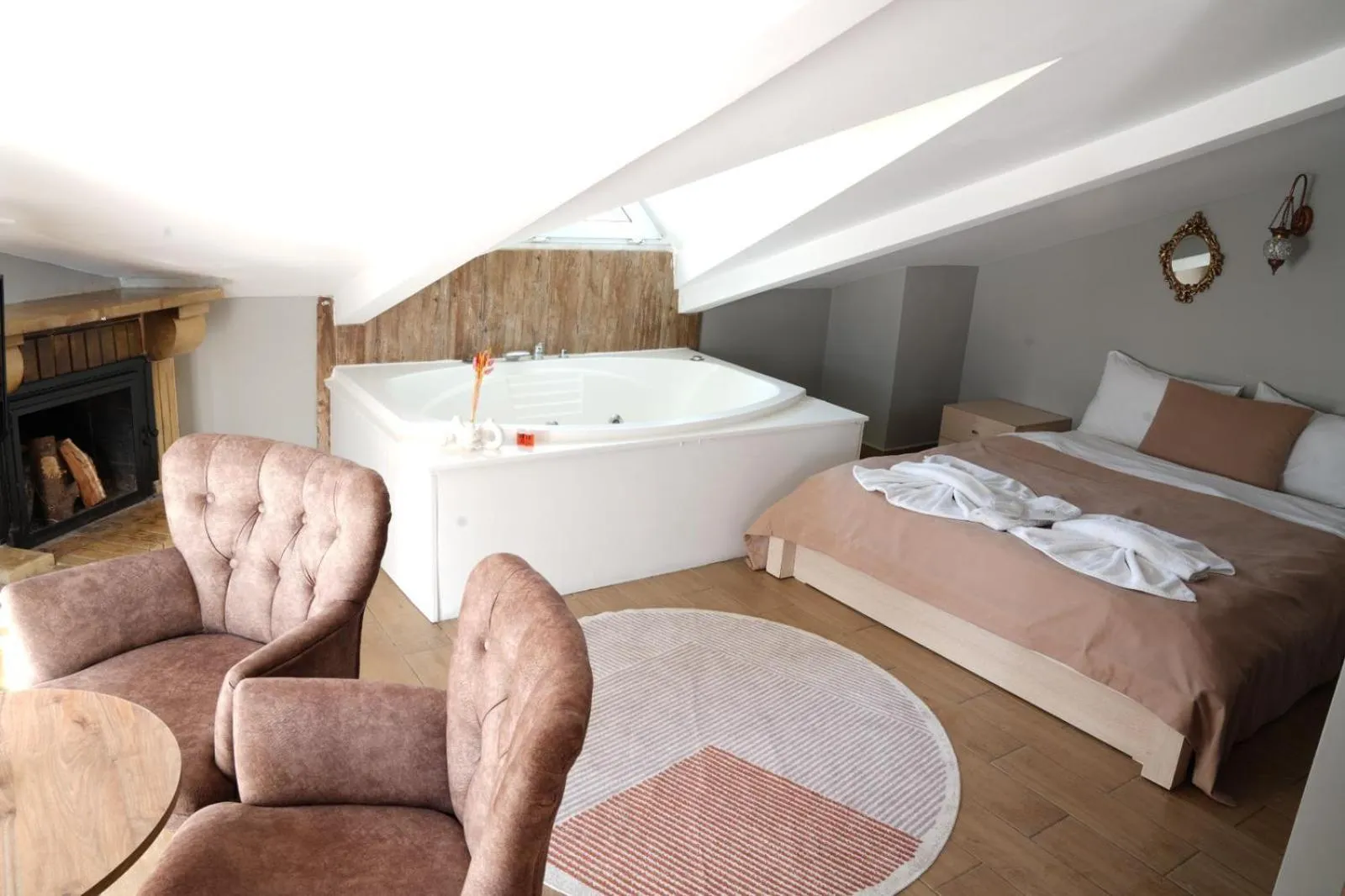 Bed in BUTTERFLY BOUTIQUE HOTEL AĞVA