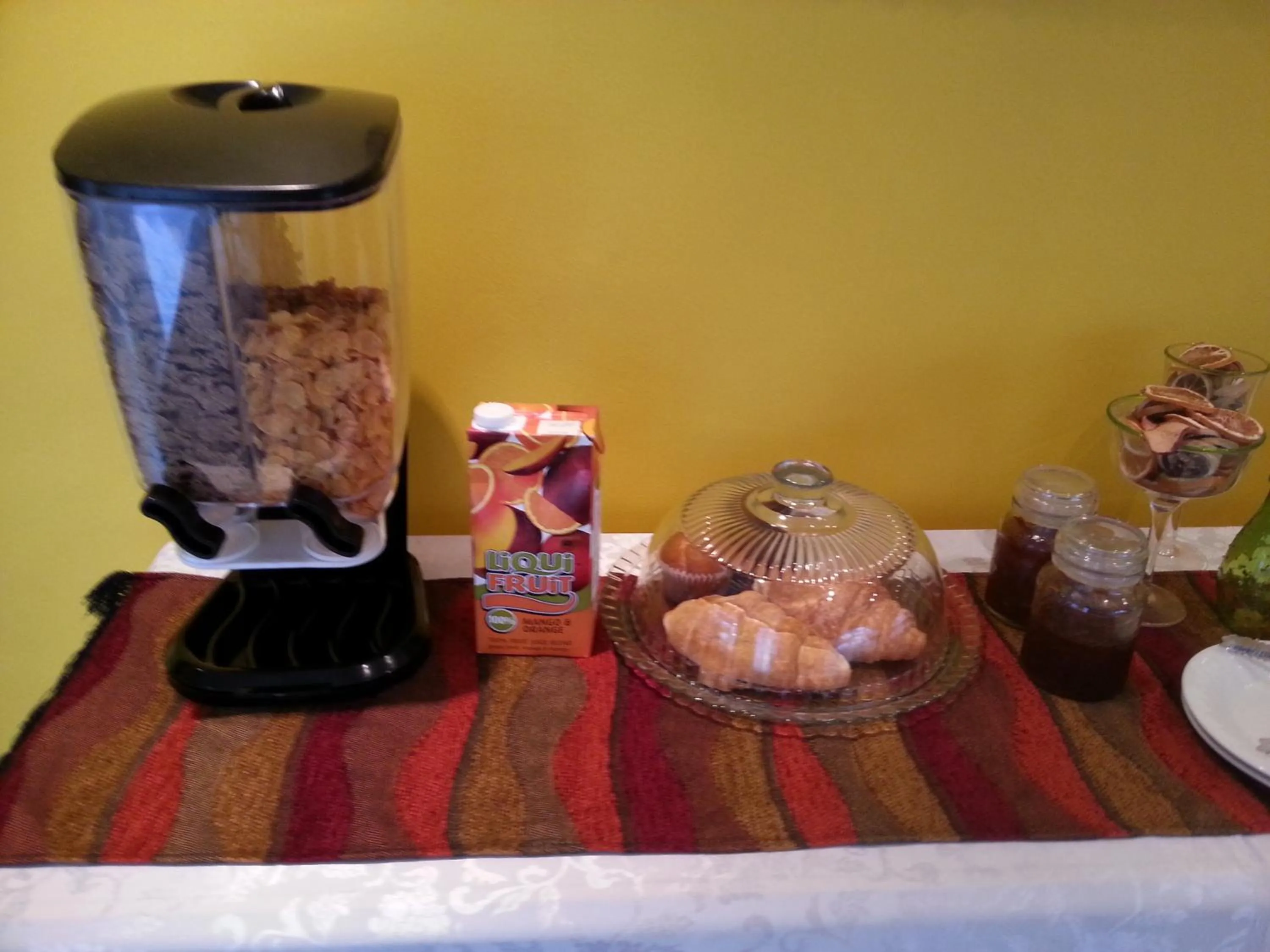 Food and drinks in Alicia's B&B