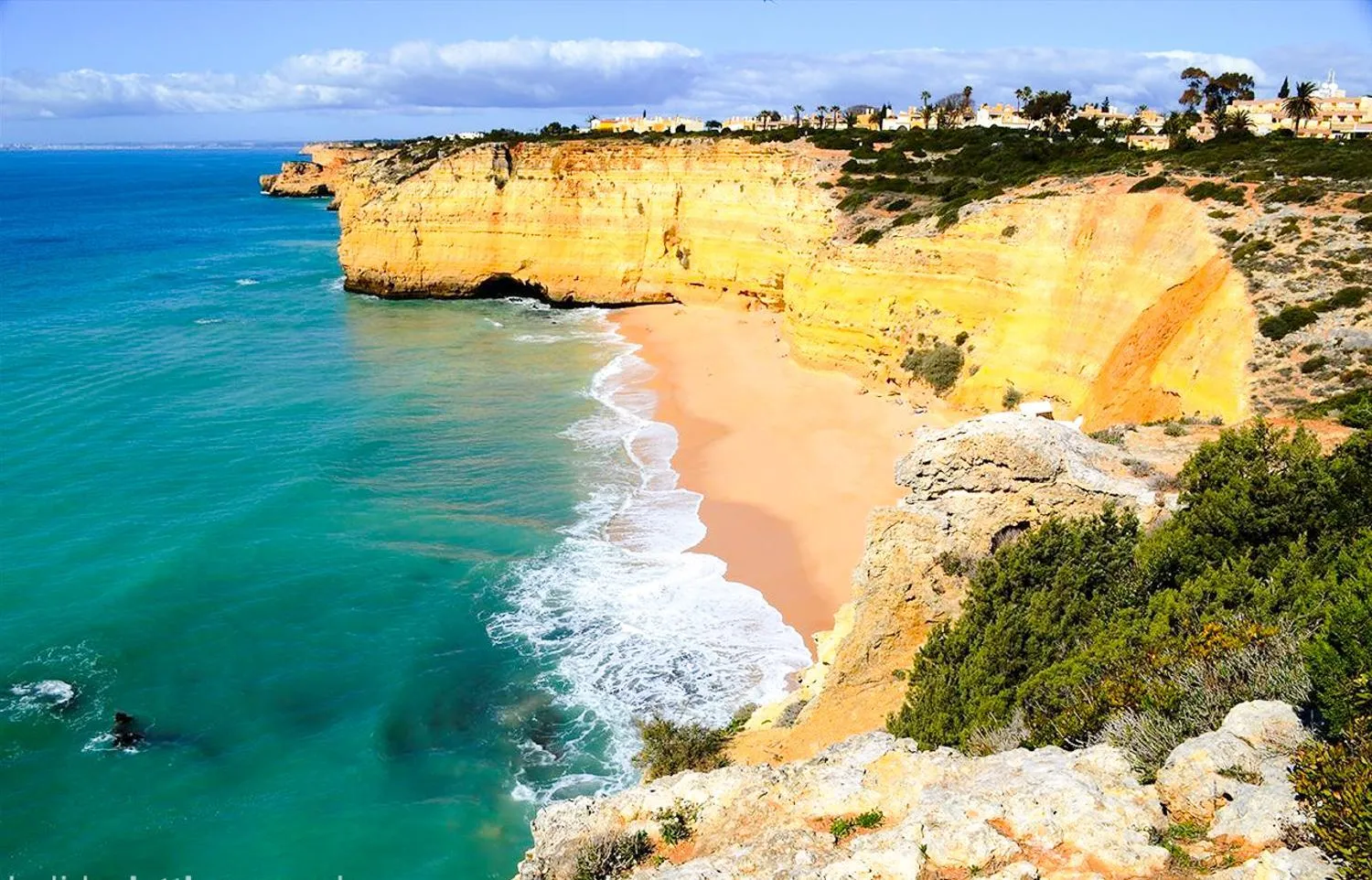 Natural landscape in Algarpraia