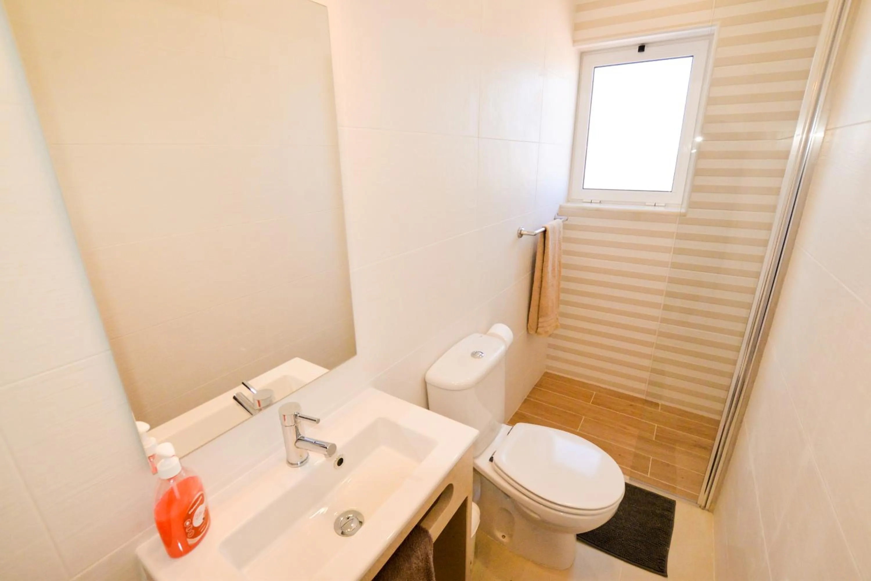 Bathroom in Algarpraia