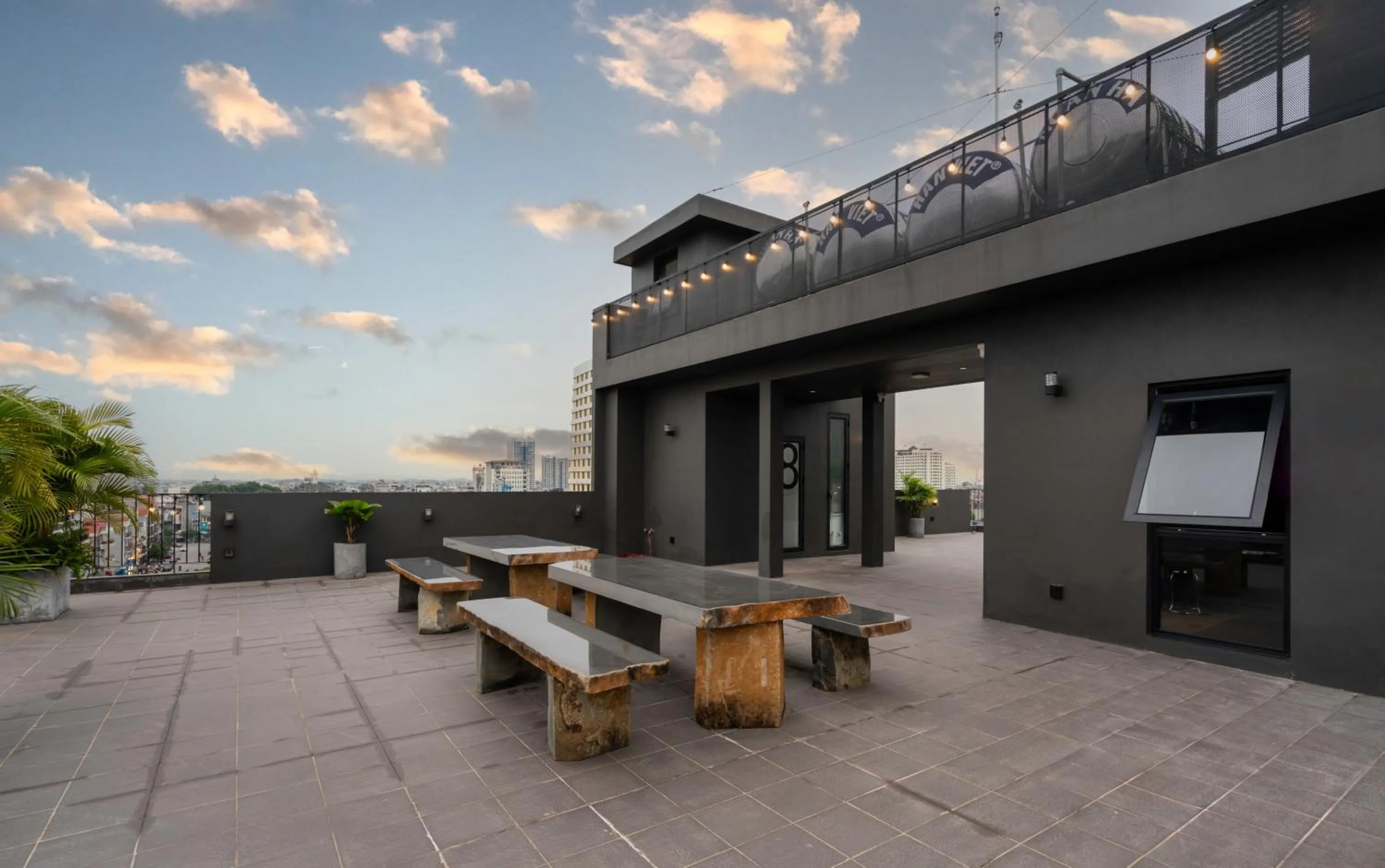 Property building in Linn Hotel Bac Giang