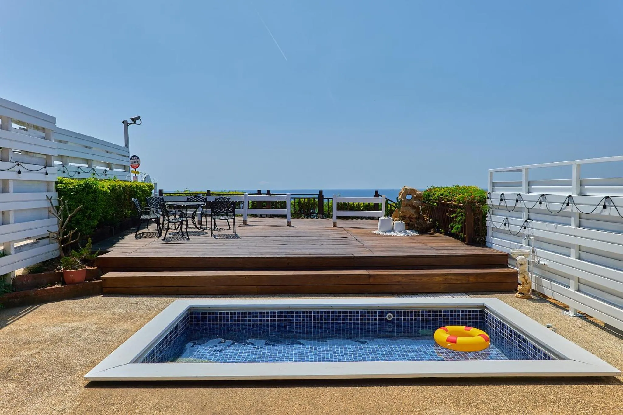 Swimming pool in Cliff Villa