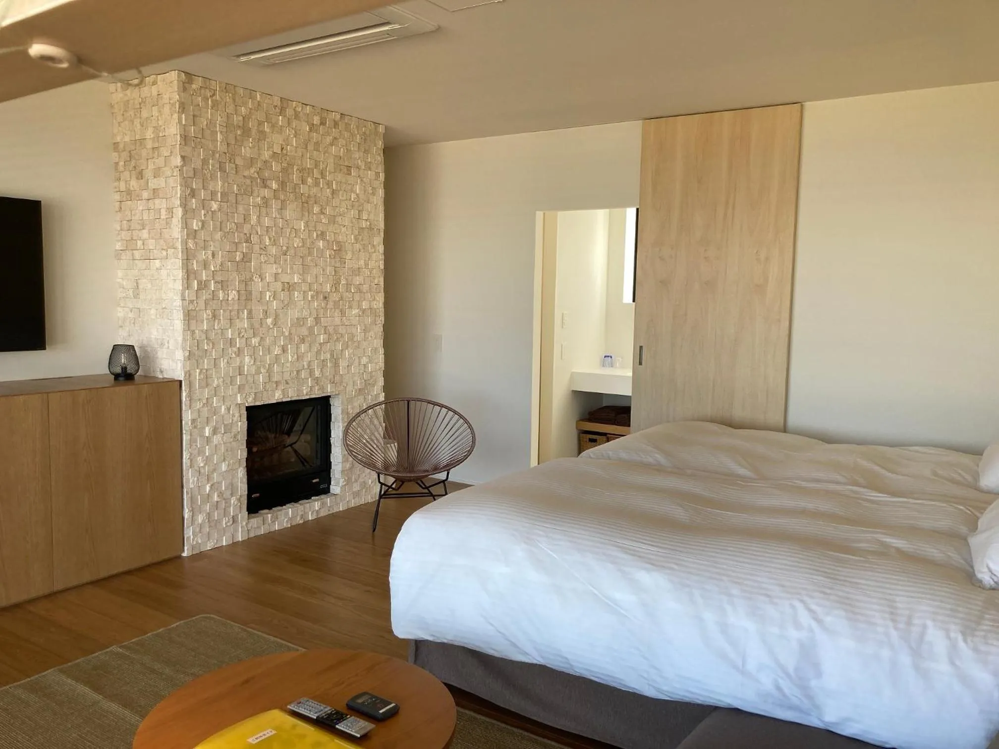 Bed in そらすな Beach Side Resort Hotel