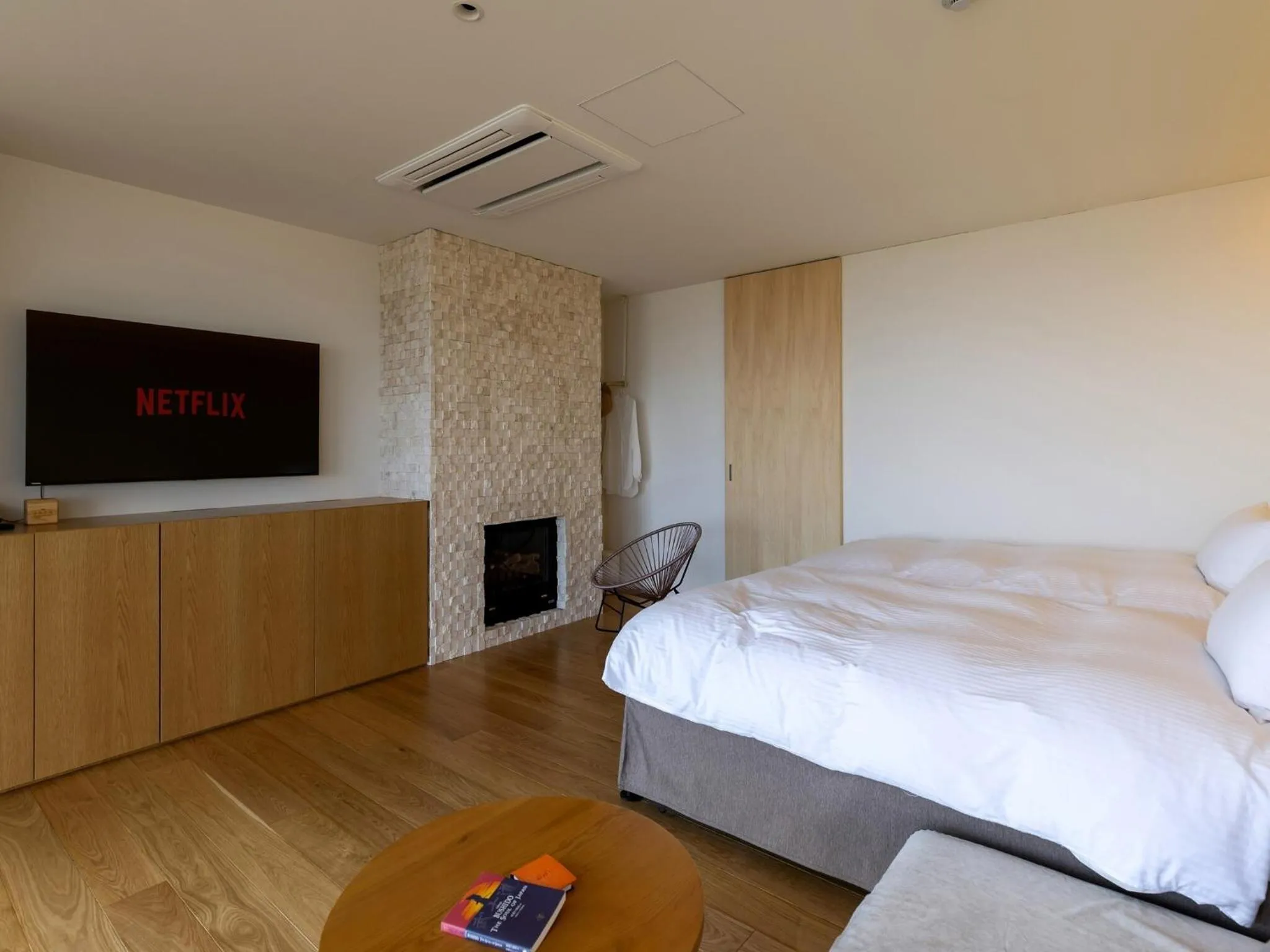 Area and facilities, Bed in そらすな Beach Side Resort Hotel