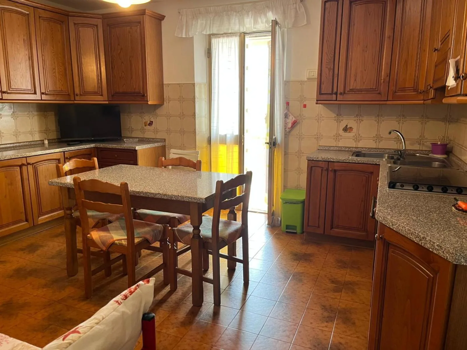 Kitchen or kitchenette in Agriturismo La Carlina